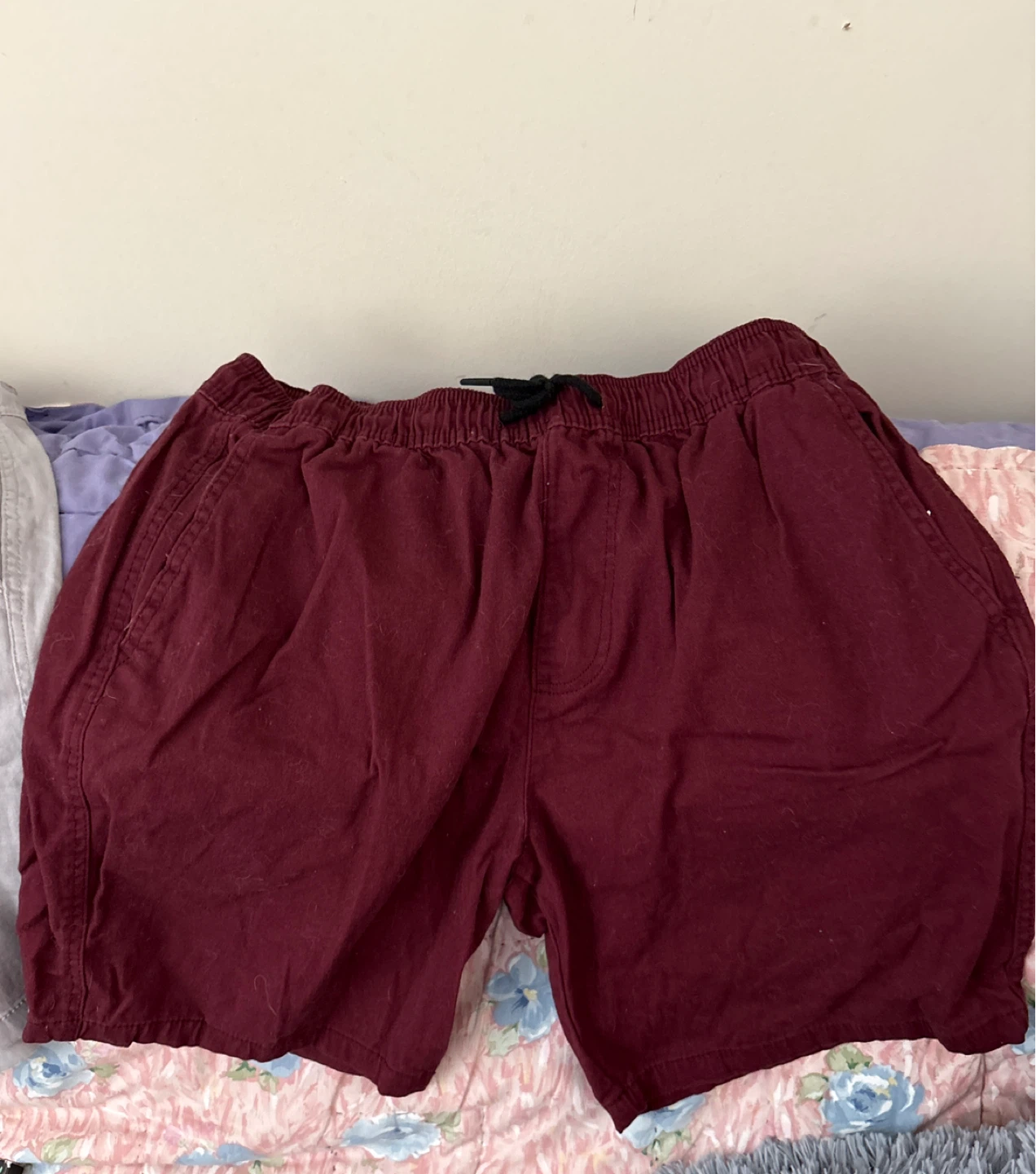 Men's Pull-On Shorts - Burgundy & Grey