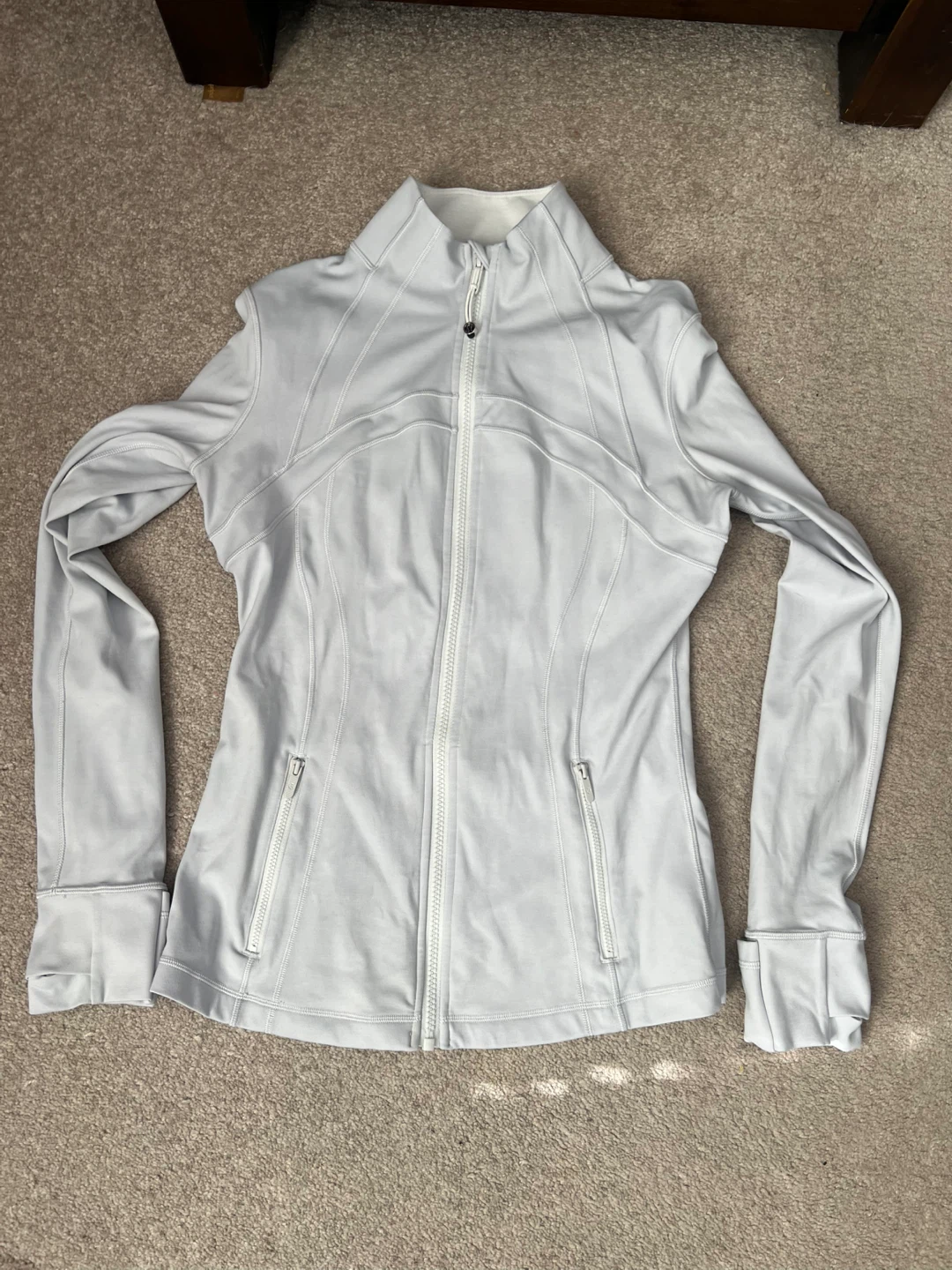 Lululemon Light Grey nulu define Jacket size 8