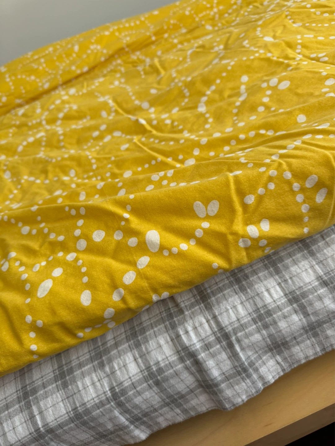 Double size QE home Duvet with cover (show on singe bed) - photo 3