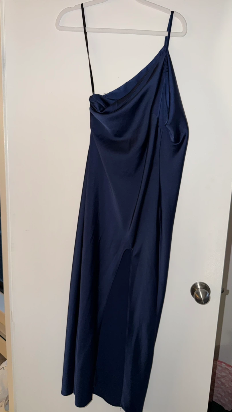 ASOS DESIGN One Shoulder Satin Midi Dress - Navy - photo 2