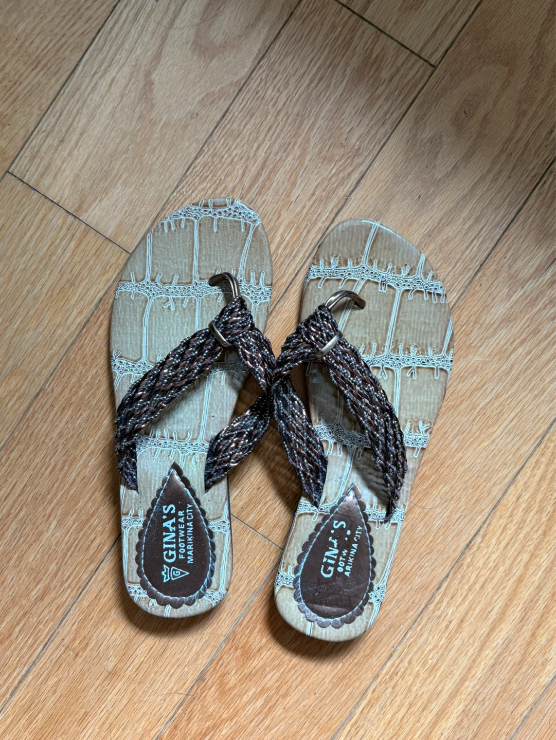 Y2K Flip Flops