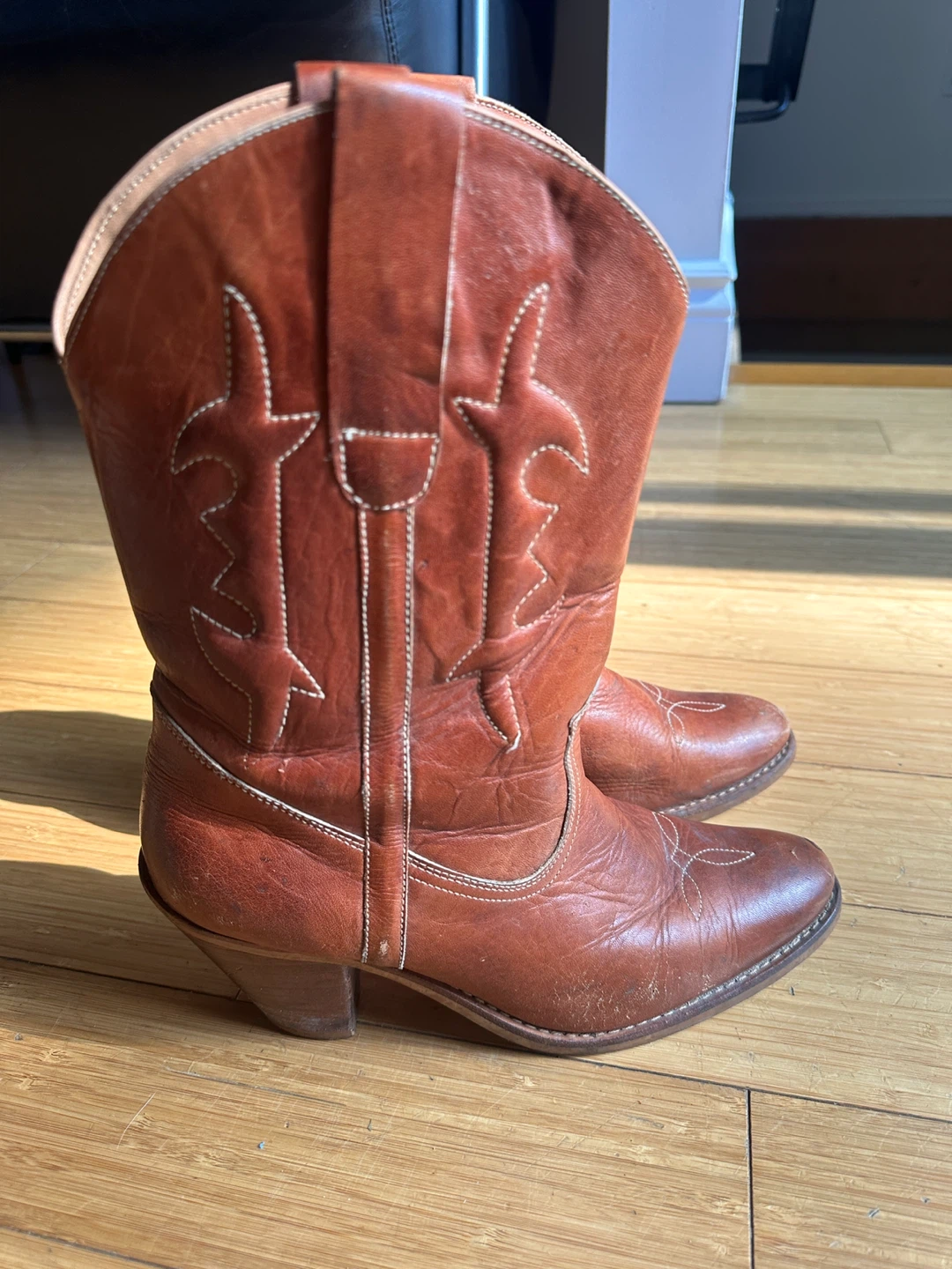 VINTAGE WOMENS SIZE 10 (fits 9) TAN LEATHER COWBOY BOOTS - photo 4