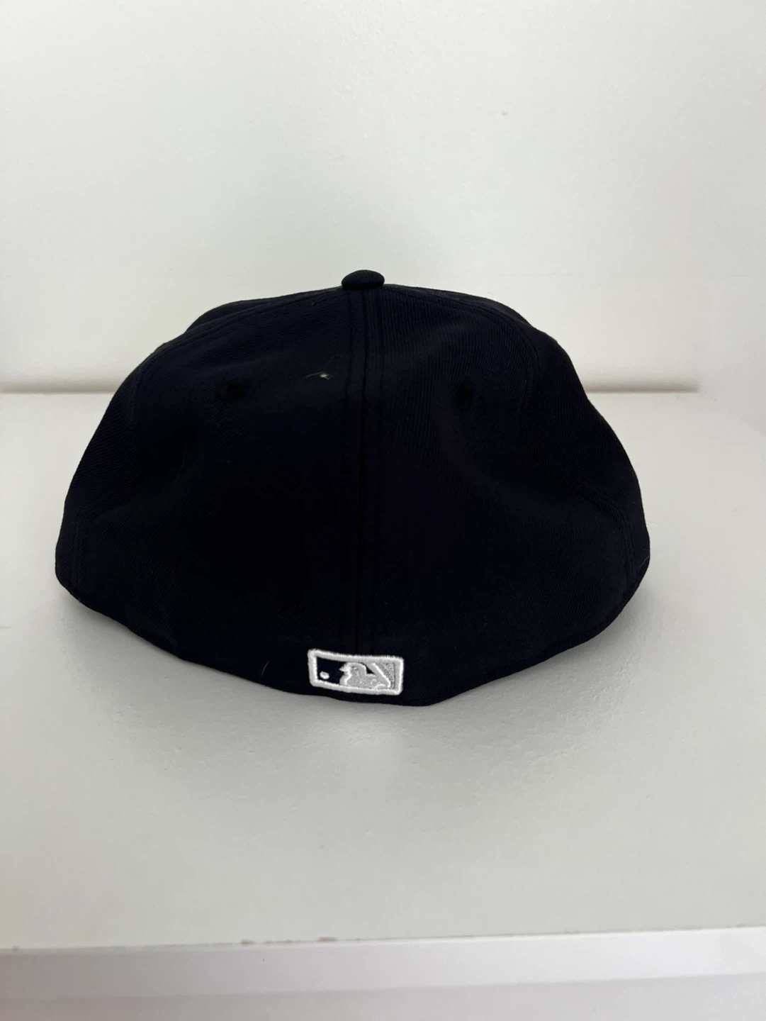 New Era New York Yankees 59FIFTY Fitted Hat Size 7 1/4 Black - photo 4