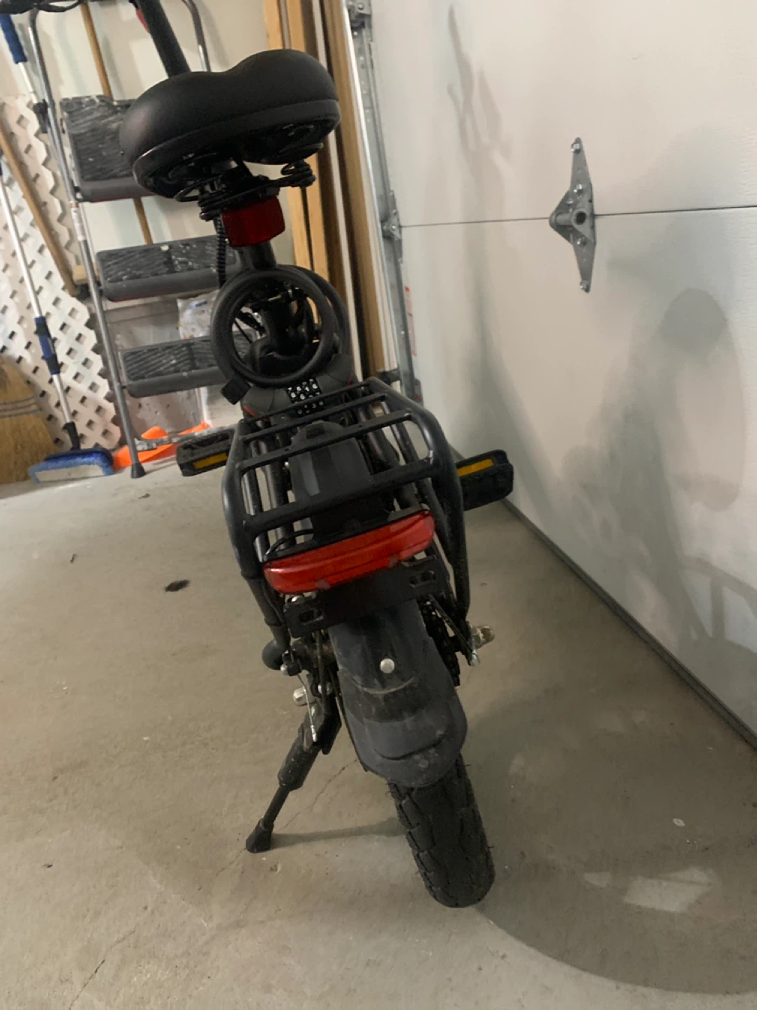 Black BLU-TRON Electric Folding Bike - photo 3