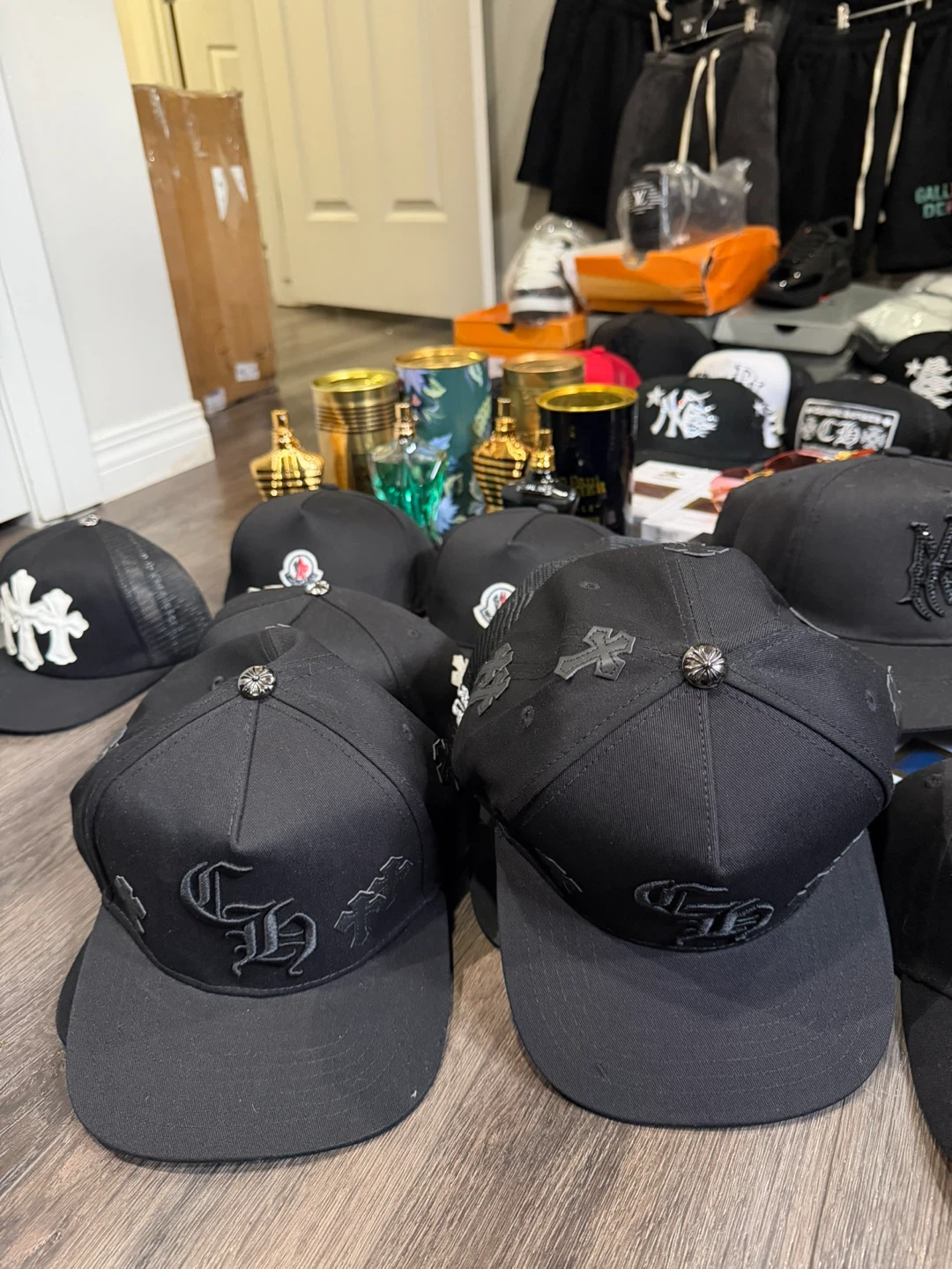 Black Baseball Caps Bundle - Chrome Hearts, Moncler, Amiri - photo 3