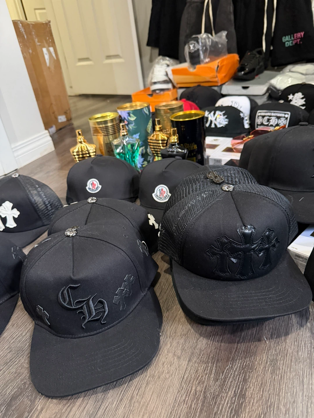 Black Baseball Caps Bundle - Chrome Hearts, Moncler, Amiri - photo 2