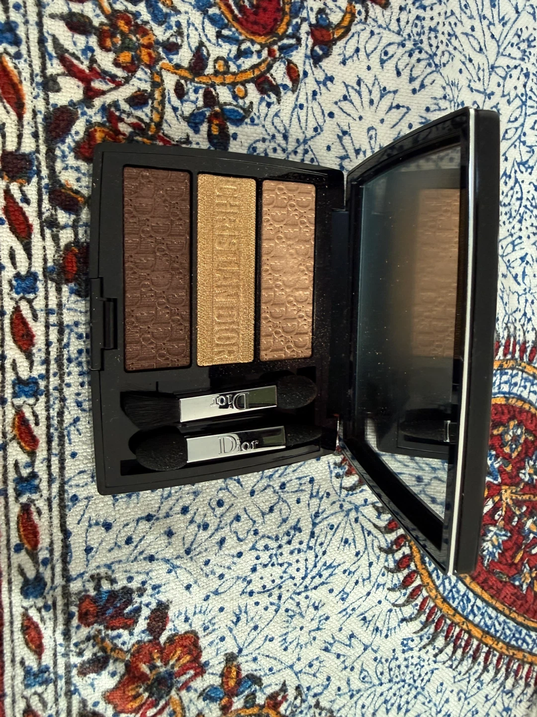 Dior 3 Couleurs Tri(o)blique Eyeshadow Palette 555 Earthy Canvas - photo 3