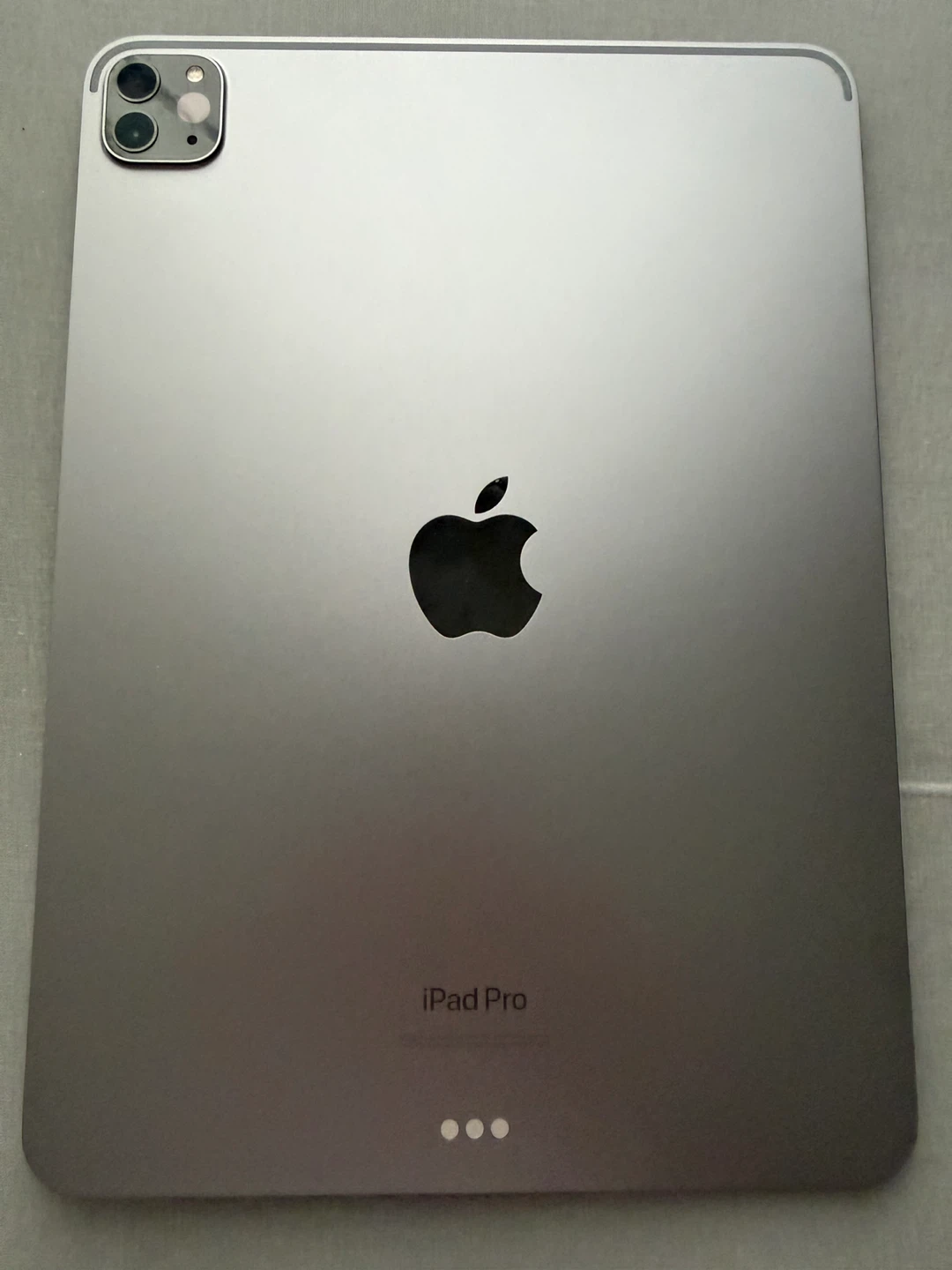 Apple iPad Pro 11-inch (4th Gen) 256GB with keyboard - photo 2