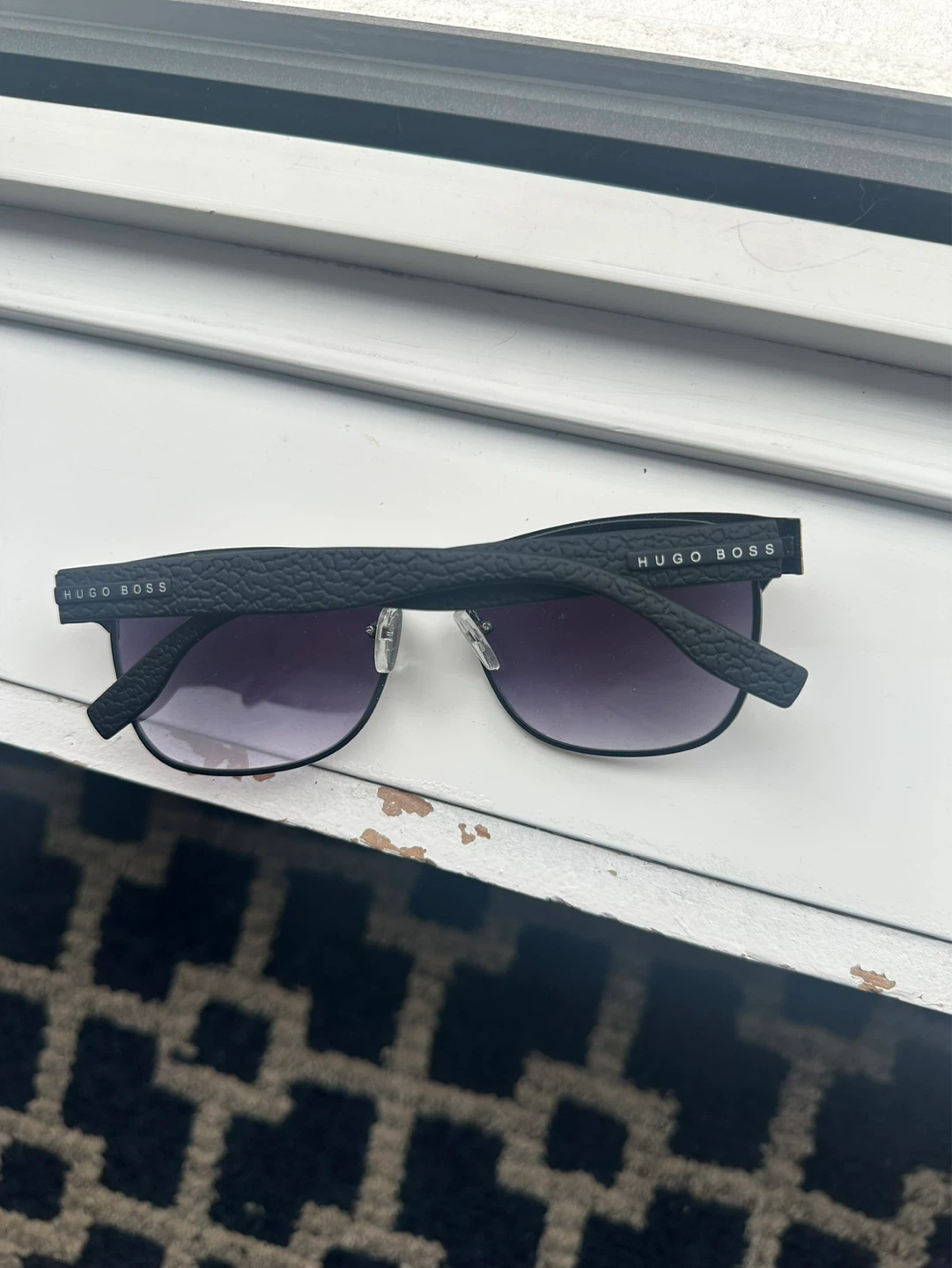 HUGO BOSS Sunglasses - photo 2