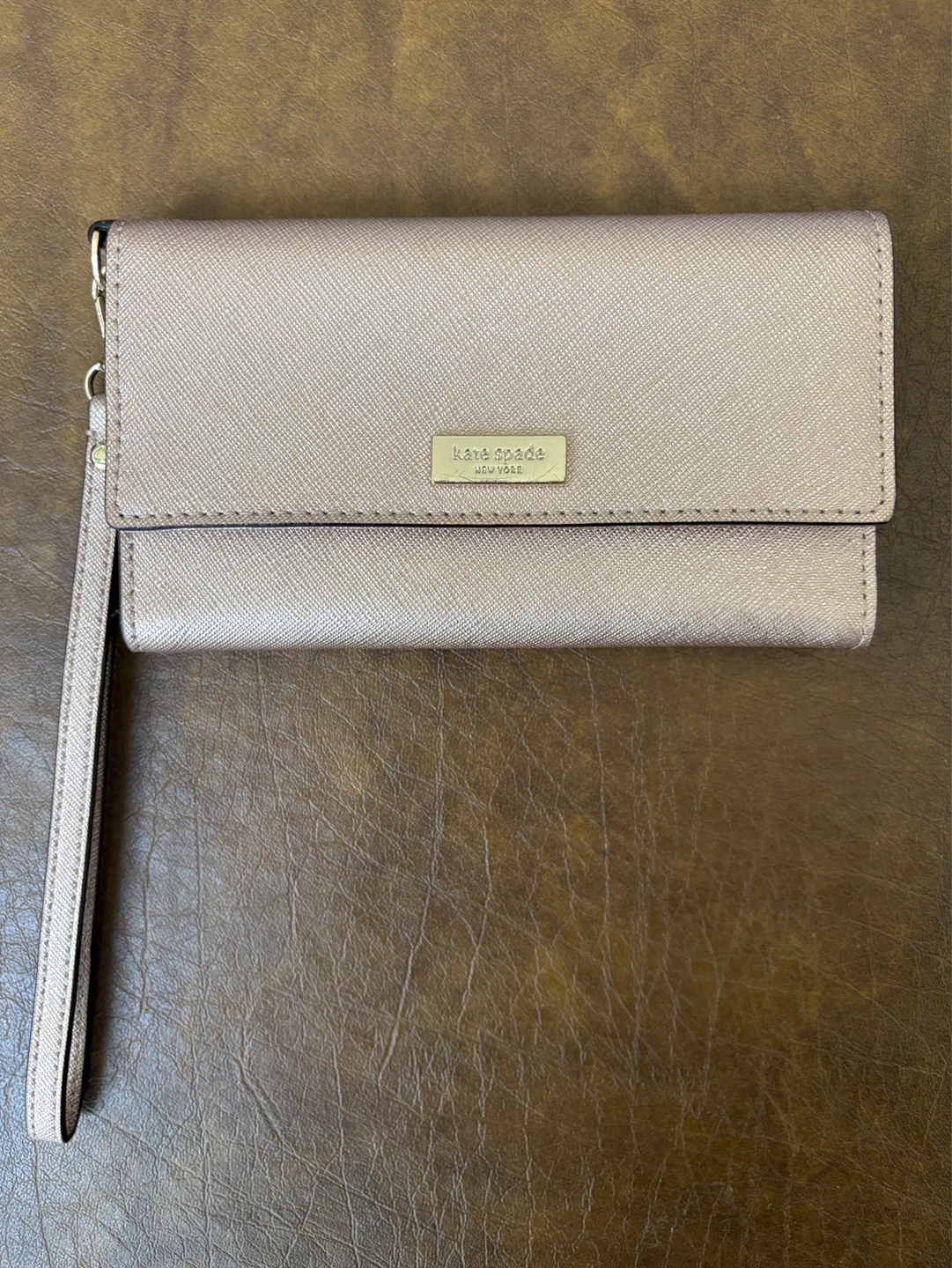 Kate Spade Wristlet Wallet - Beige Saffiano Leather