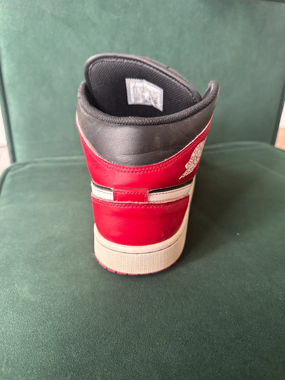Air Jordan 1 - photo 2