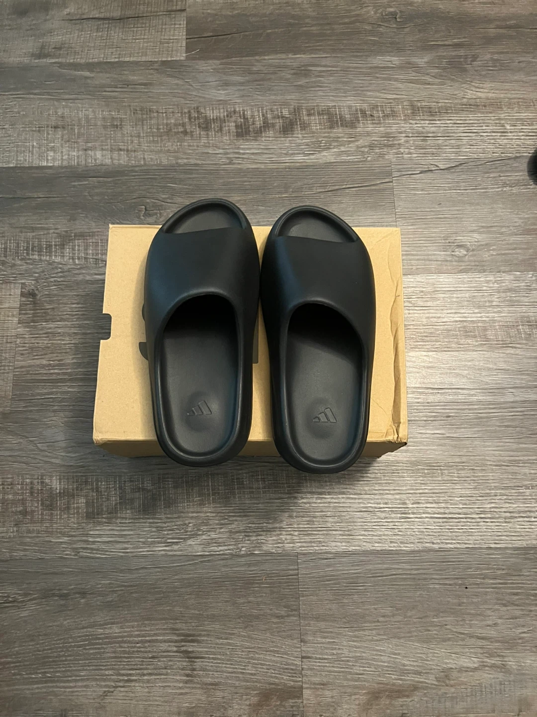 Adidas Yeezy Slide Black Size 10
