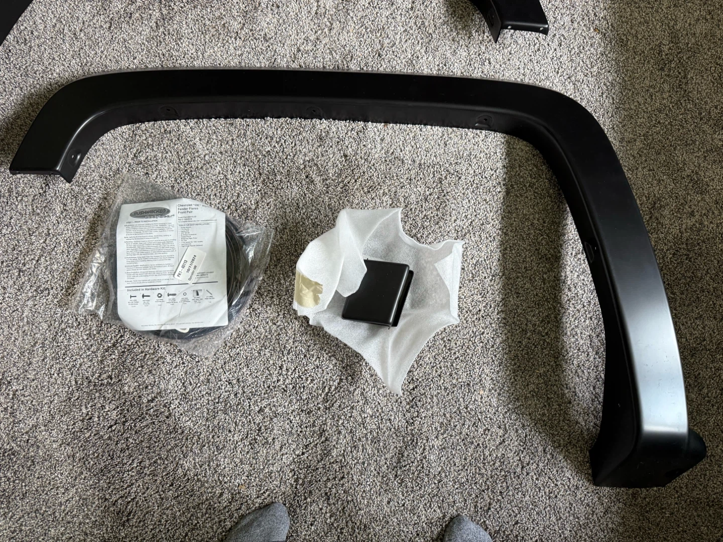New Bushwacker front fender flares Chevy  1500/2500/3500 - photo 3