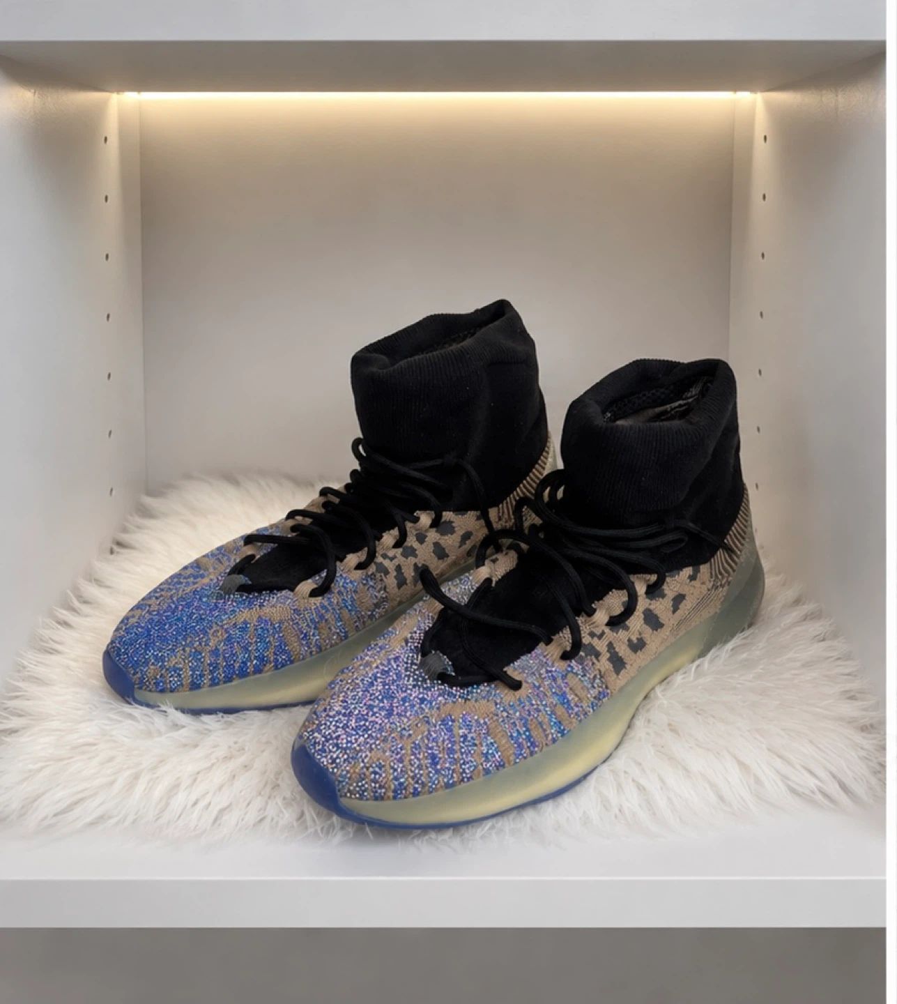 Adidas Yeezy Boost 350 V2 - photo 2