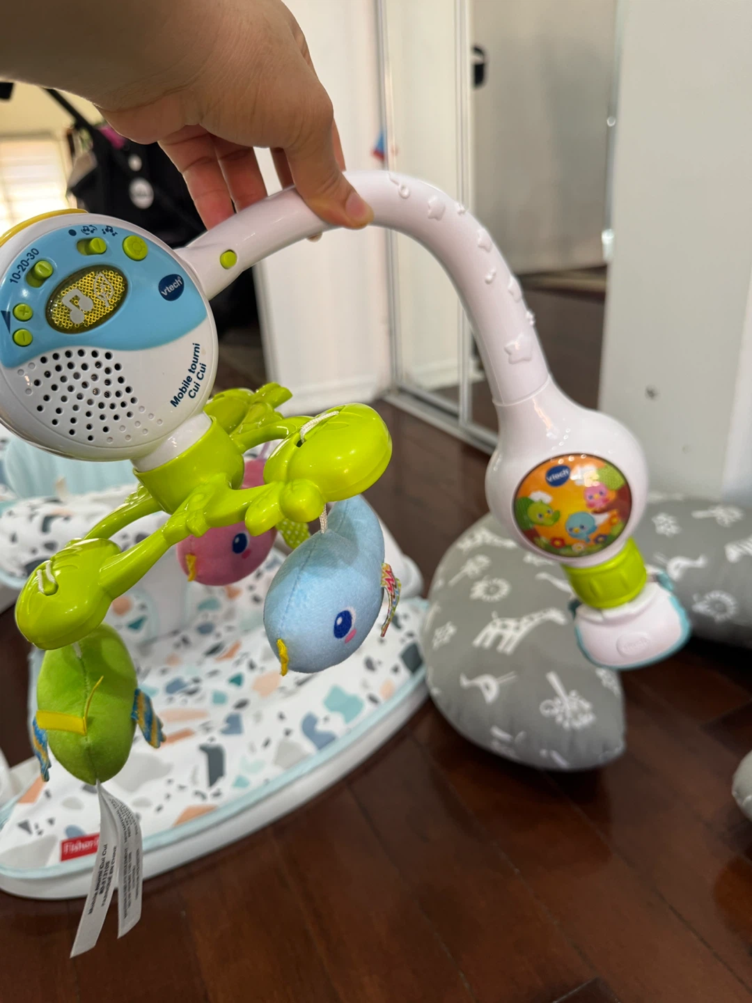 VTech Mobile Tourni CUI CUI Baby Crib Mobile