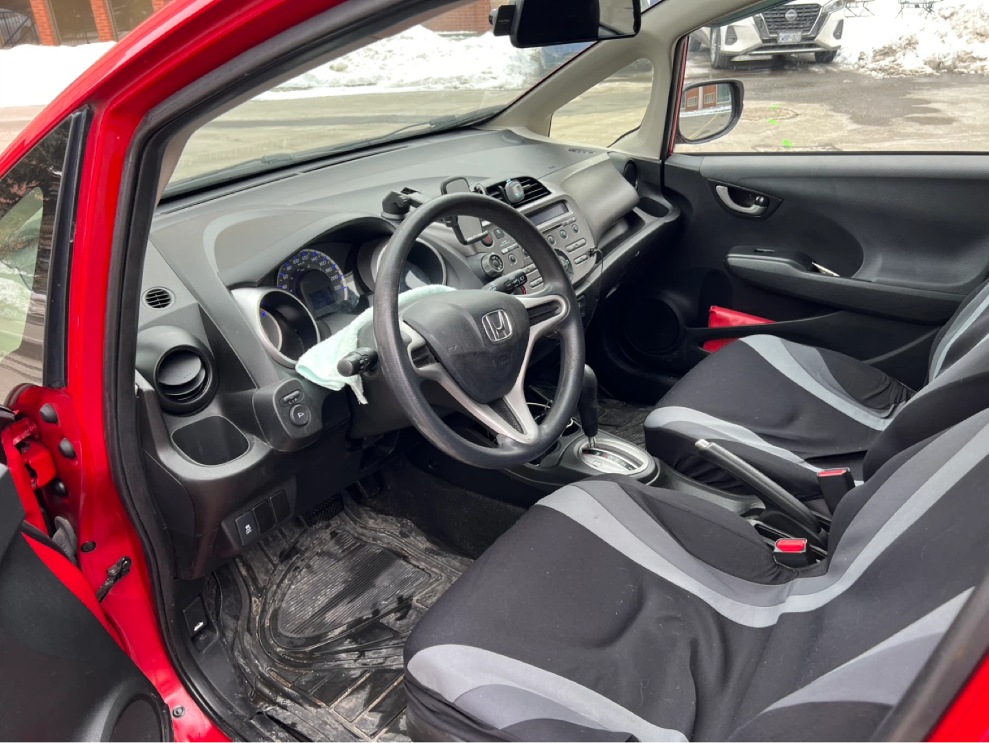 2013 Honda Fit - photo 3