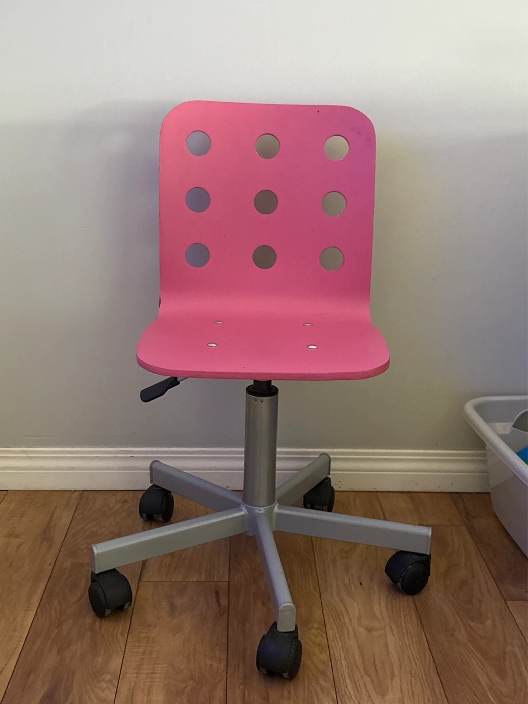 Pink Swivel Office Chair
