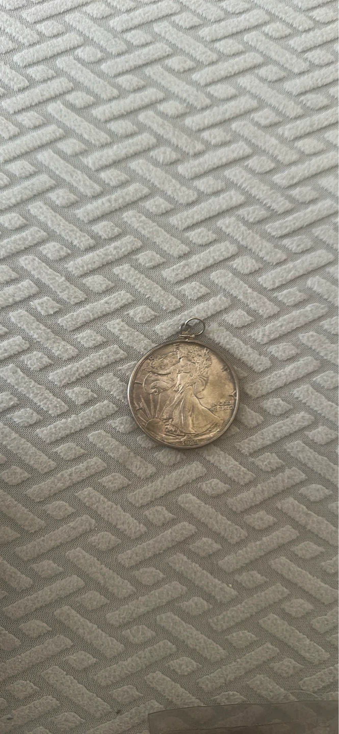United States of America 1 oz Fine Silver Dollar Coin Pendant - photo 2