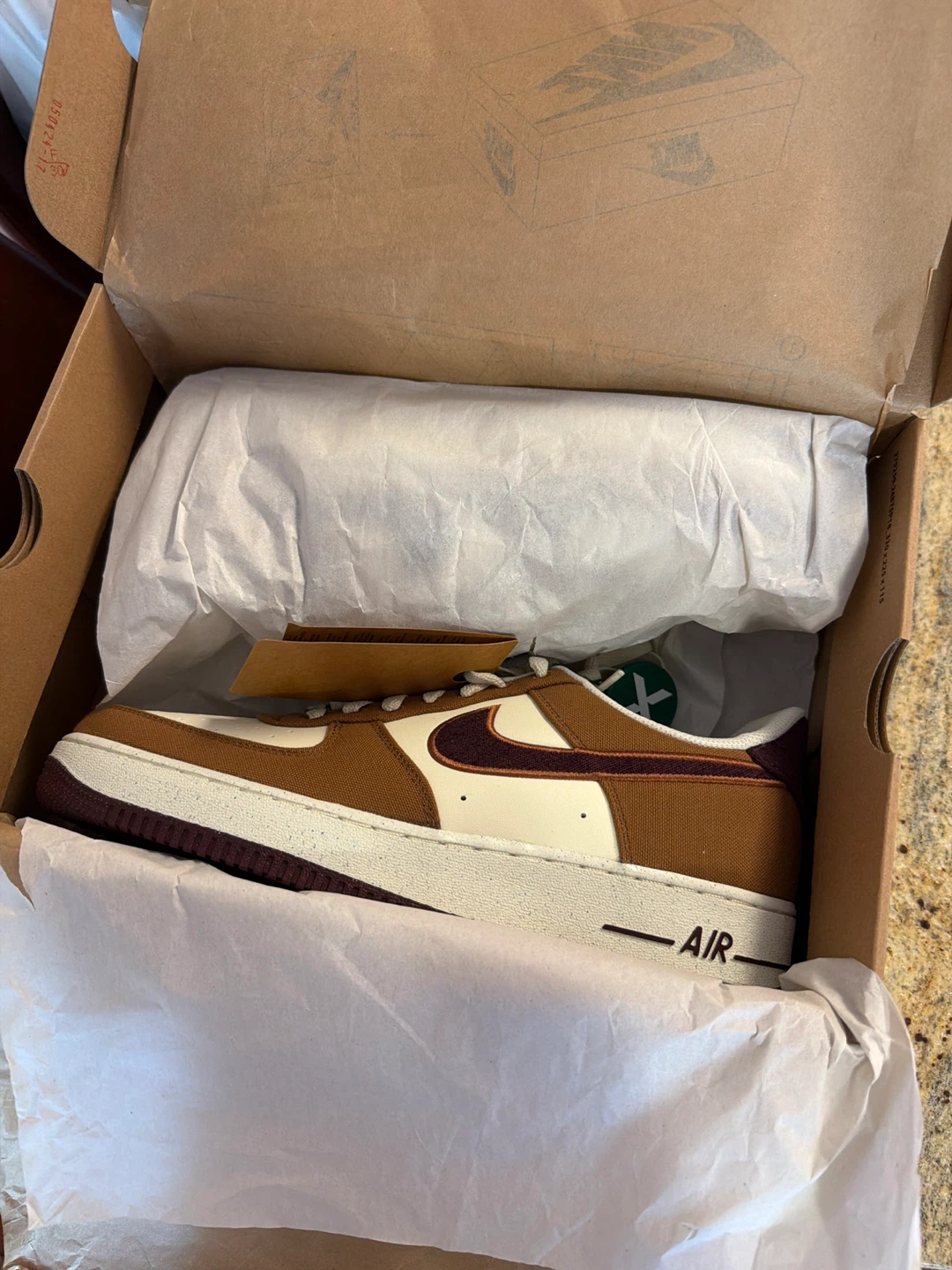 Nike Air Force 1 '07 LV8 1 Shoes