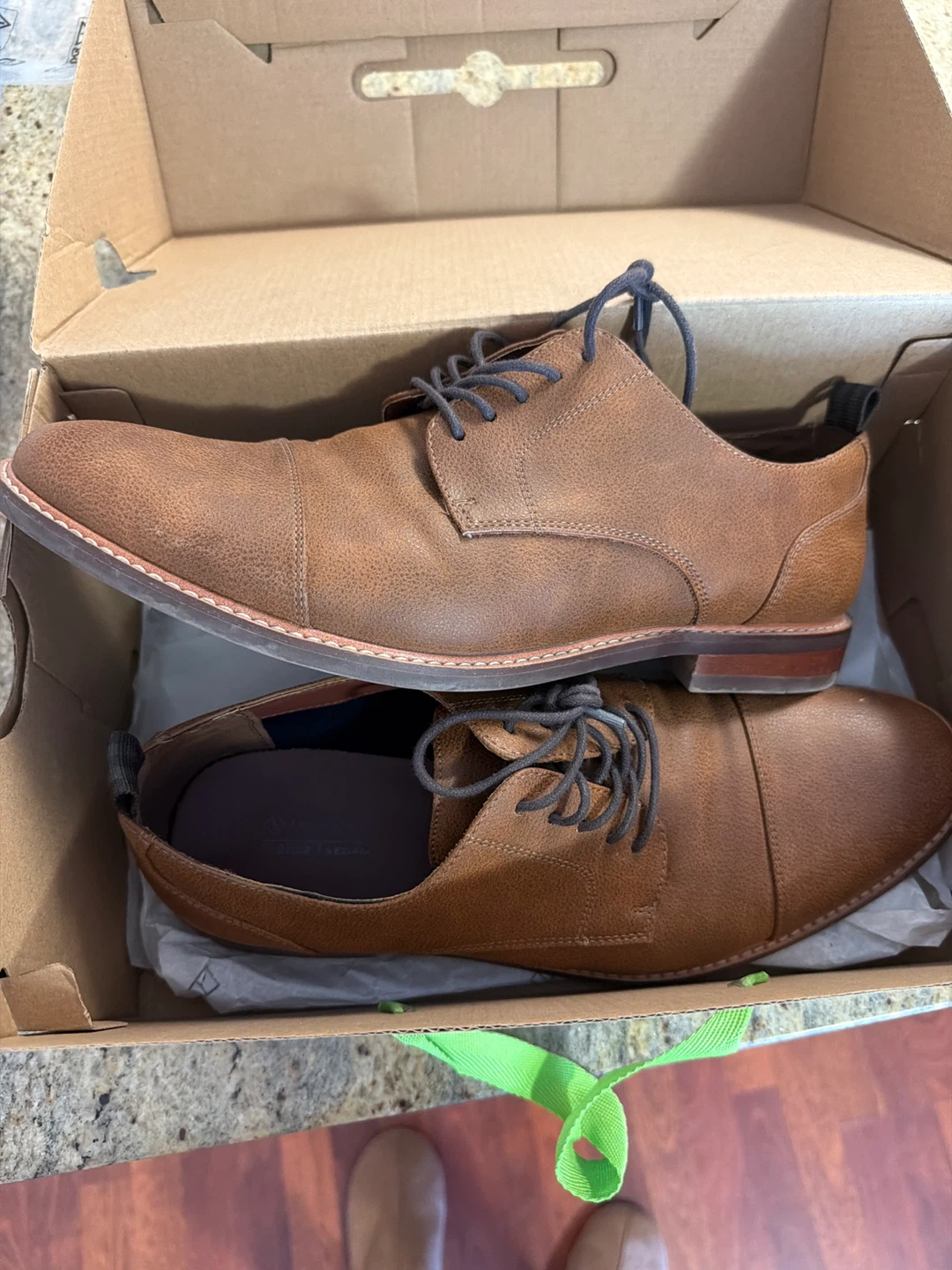 Brown Castles Oxford Dress Shoes - Size 9.5