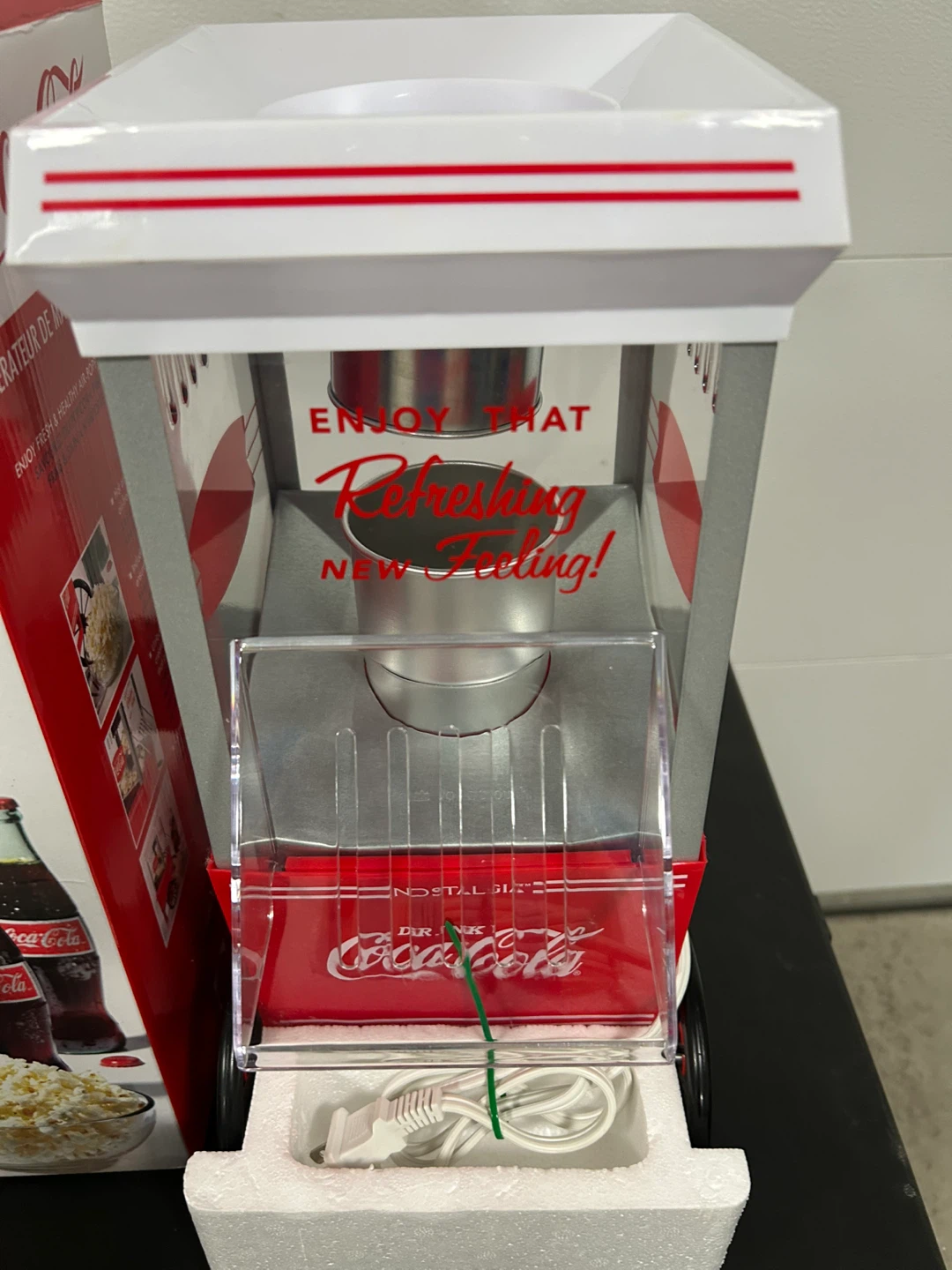 Nostalgia Coca-Cola Hot Air Popcorn Maker - photo 2