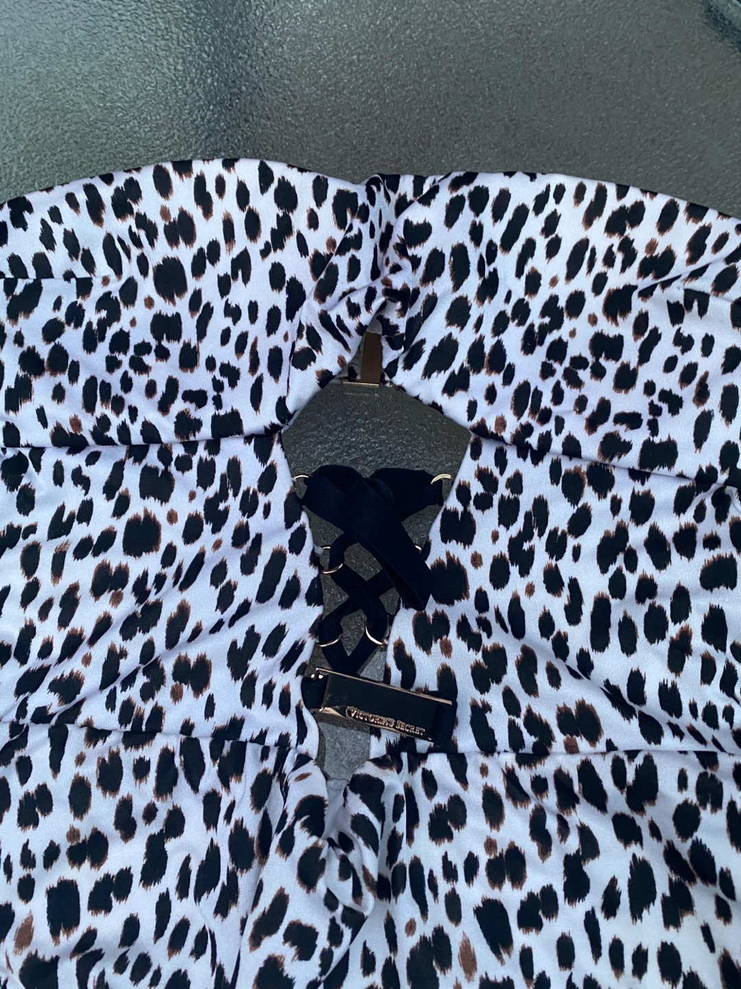 Victoria's Secret Leopard Print Strapless Swimsuit - photo 2