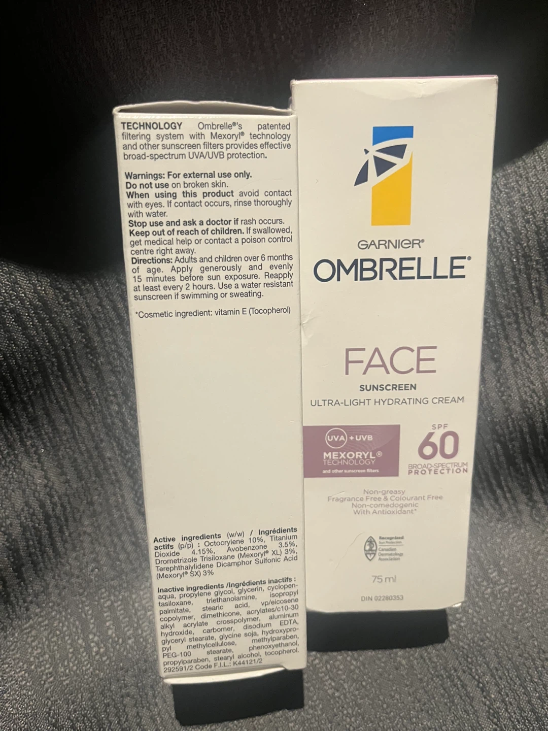 Garnier Face Sunscreen SPF 60 Ultra-Light Hydrating Cream - photo 2