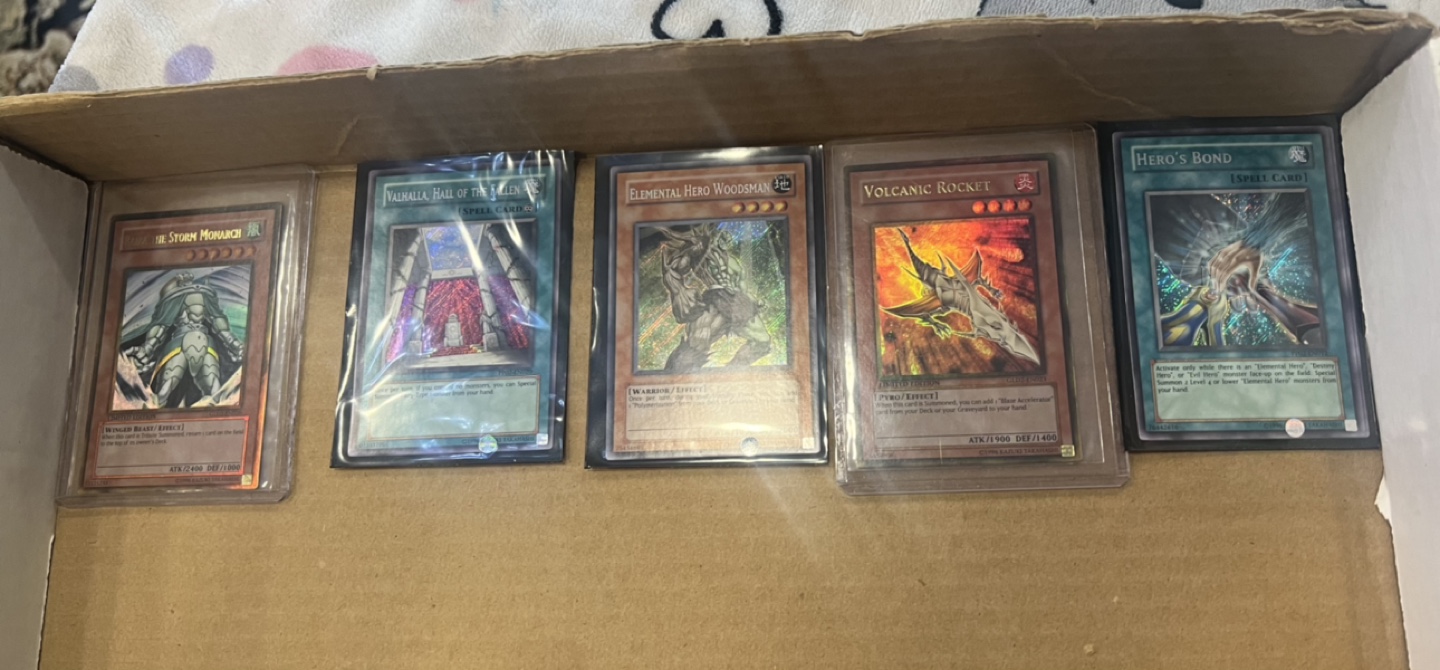 Yu-Gi-Oh! Trading Card Lot
