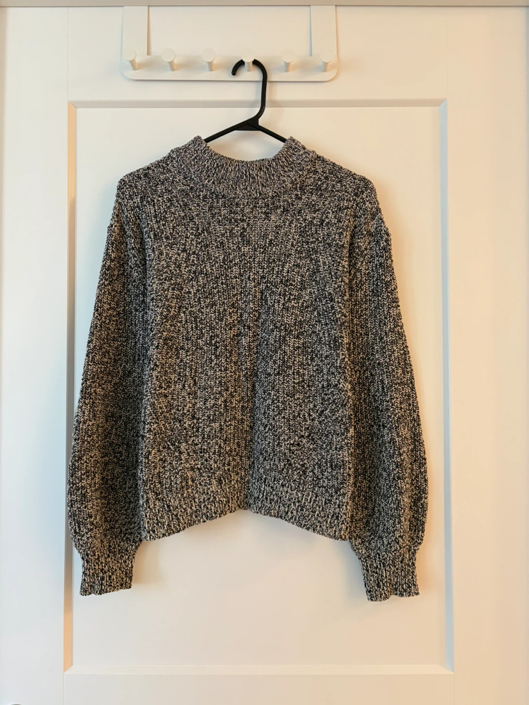H&M Mock Neck Knit Sweater Size S