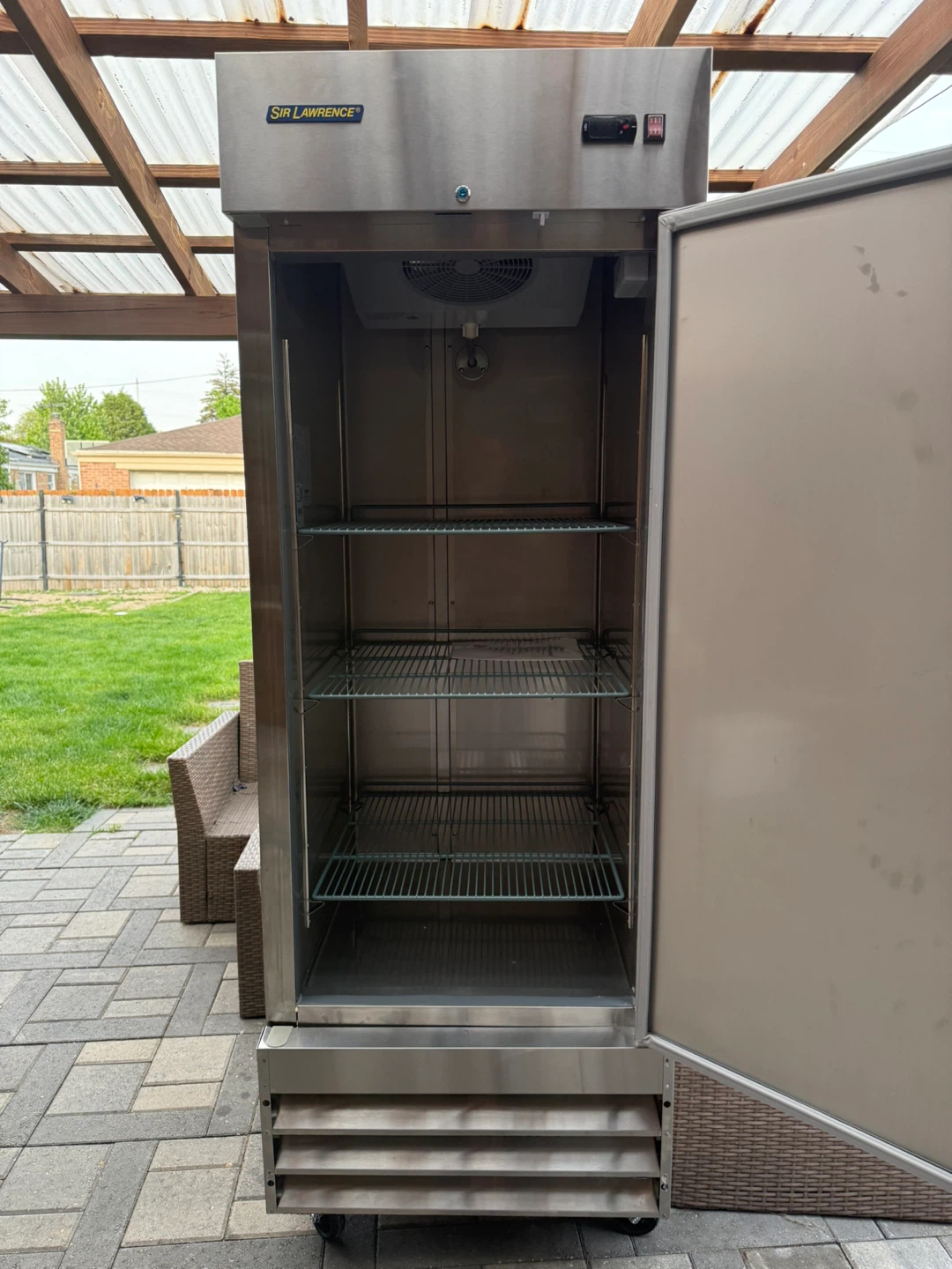 Sir Lawrence Stainless Steel Commercial Refrigerator - photo 3