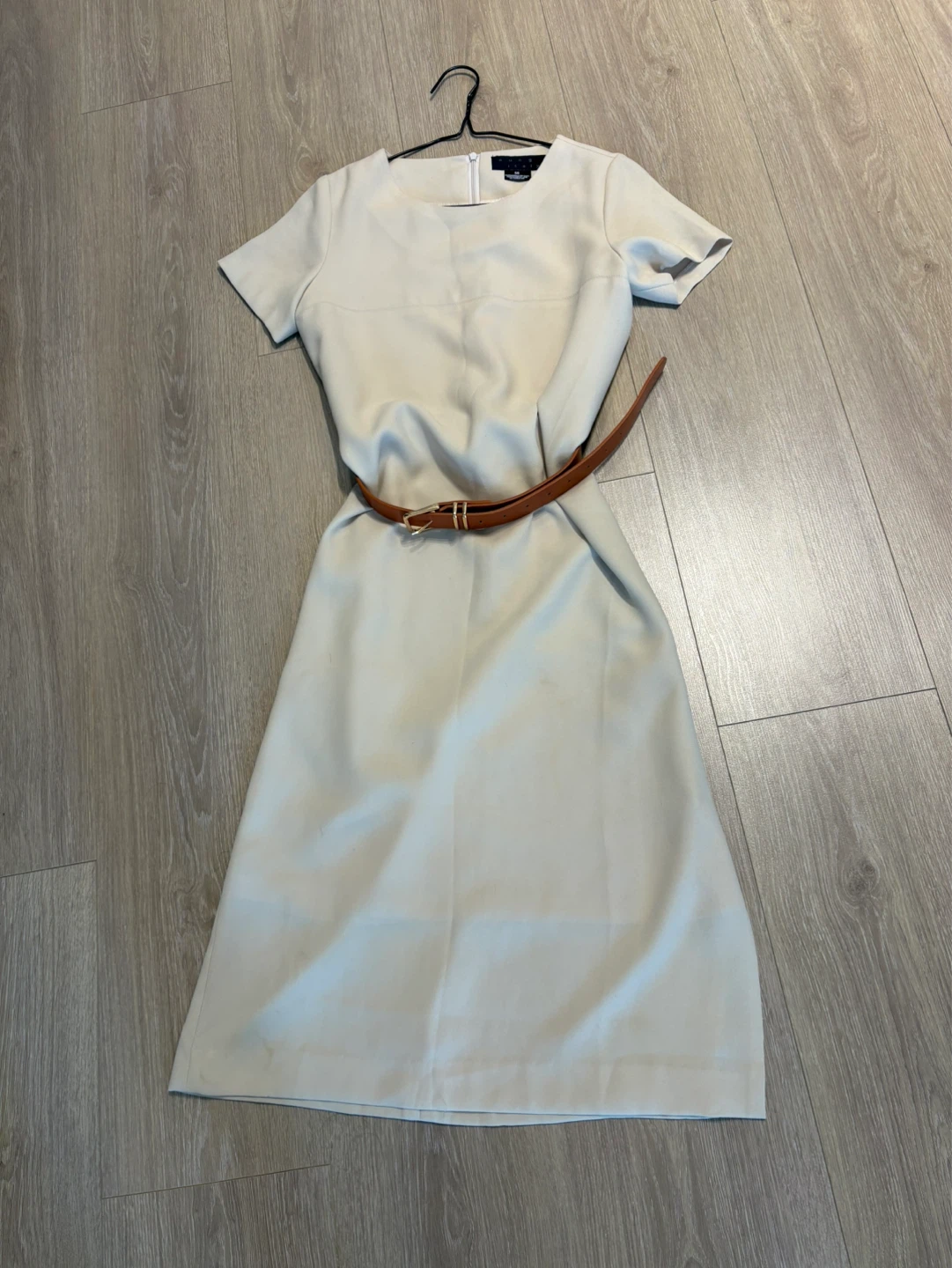 Women's Short Sleeve Sheath Dress - Beige