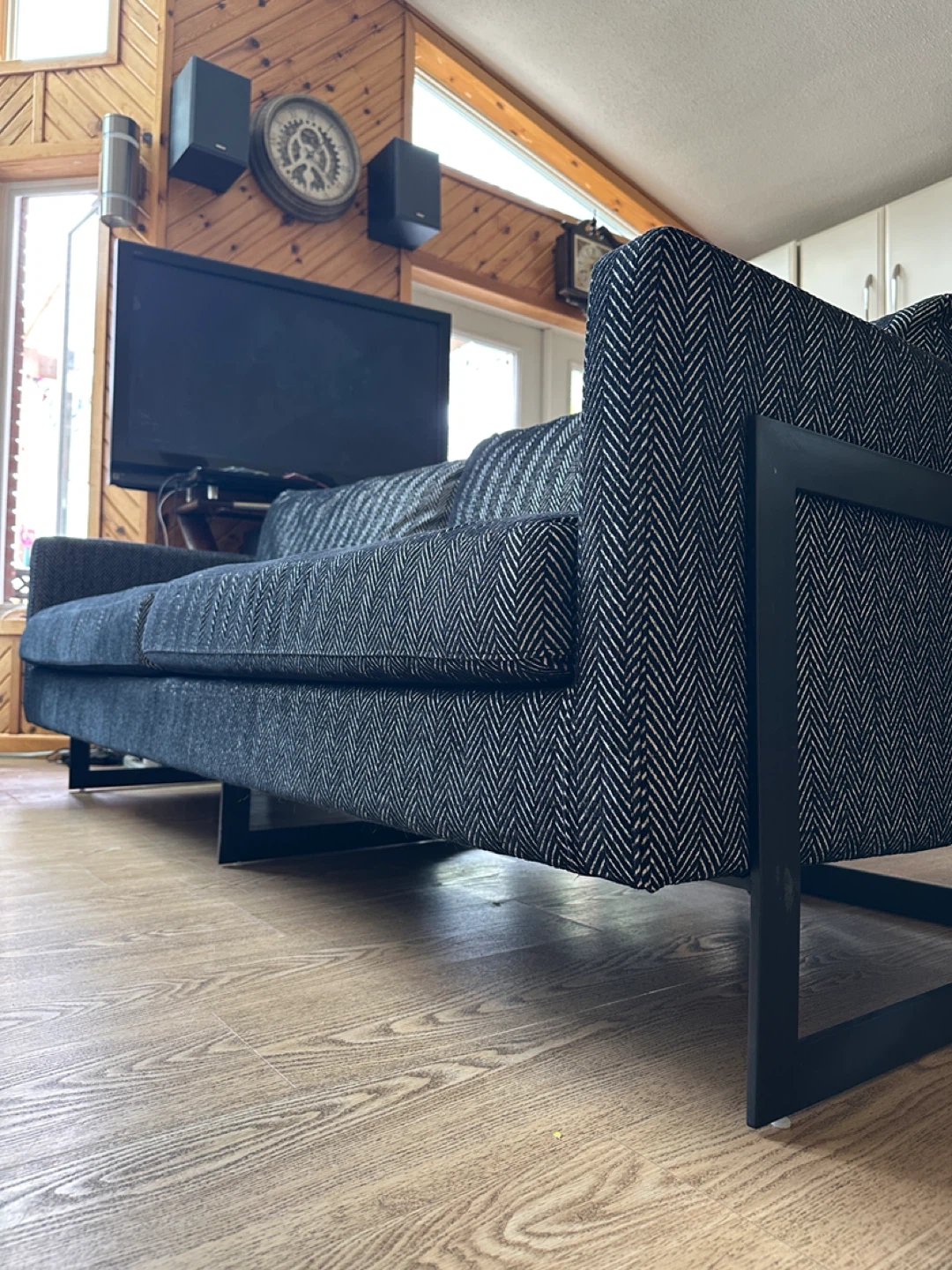 Modern Black & White Herringbone Sofa (CAN DELIVER) - photo 3