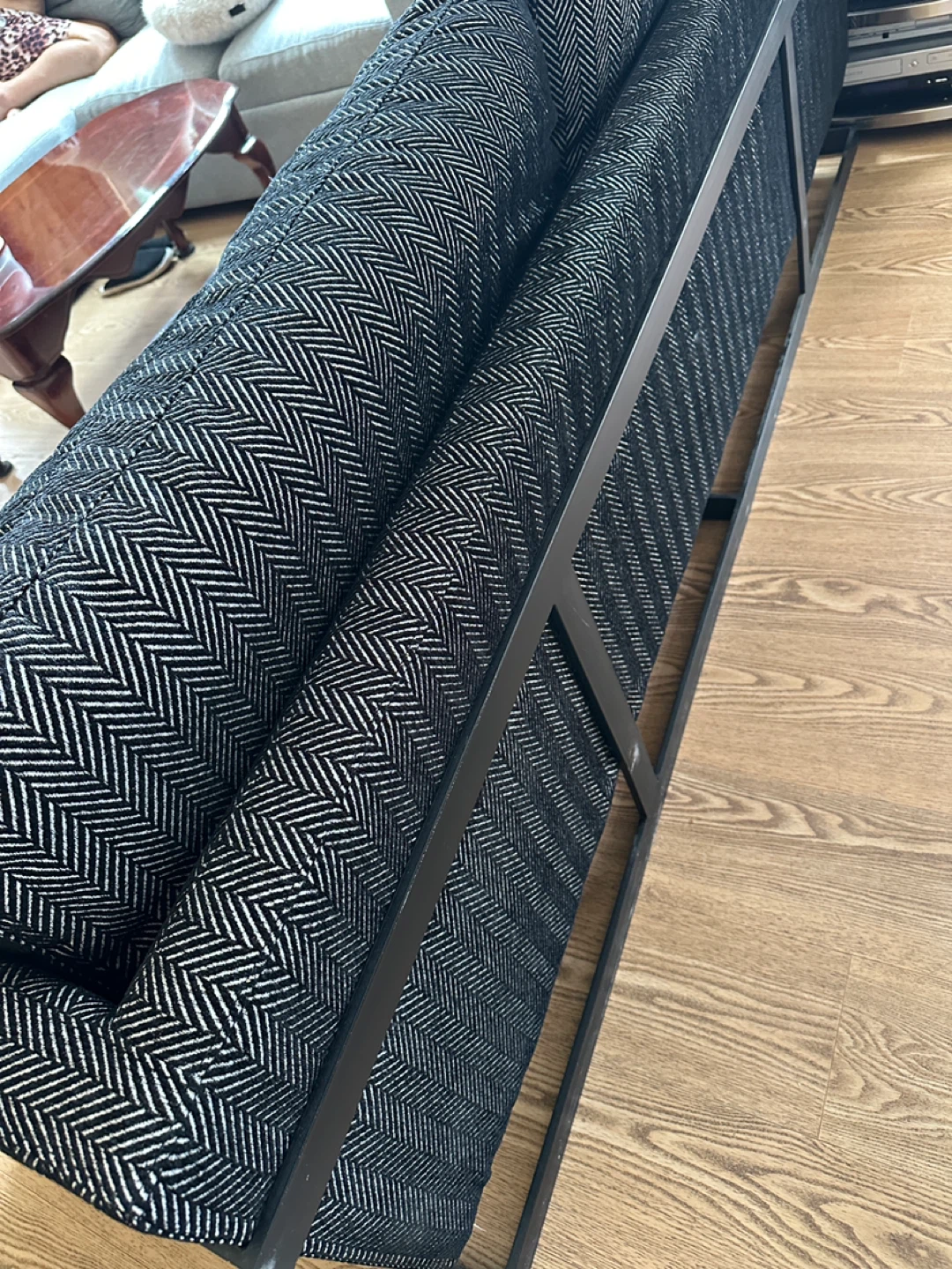 Modern Black & White Herringbone Sofa (CAN DELIVER) - photo 4
