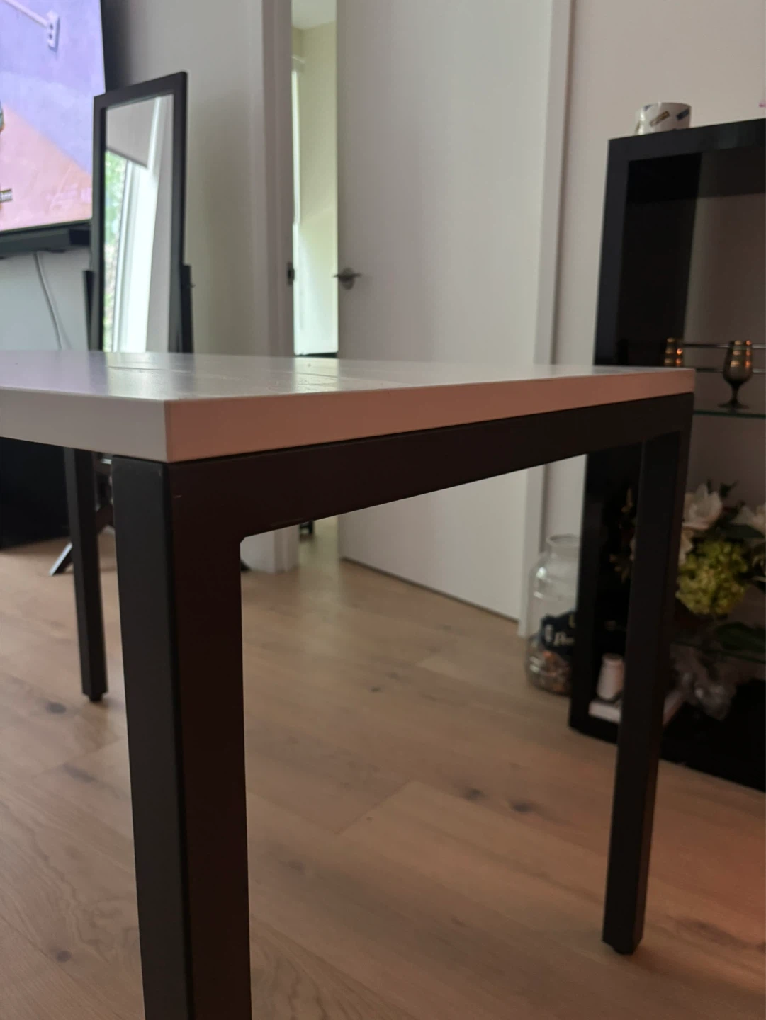 White rectangular table with black metal legs - photo 2