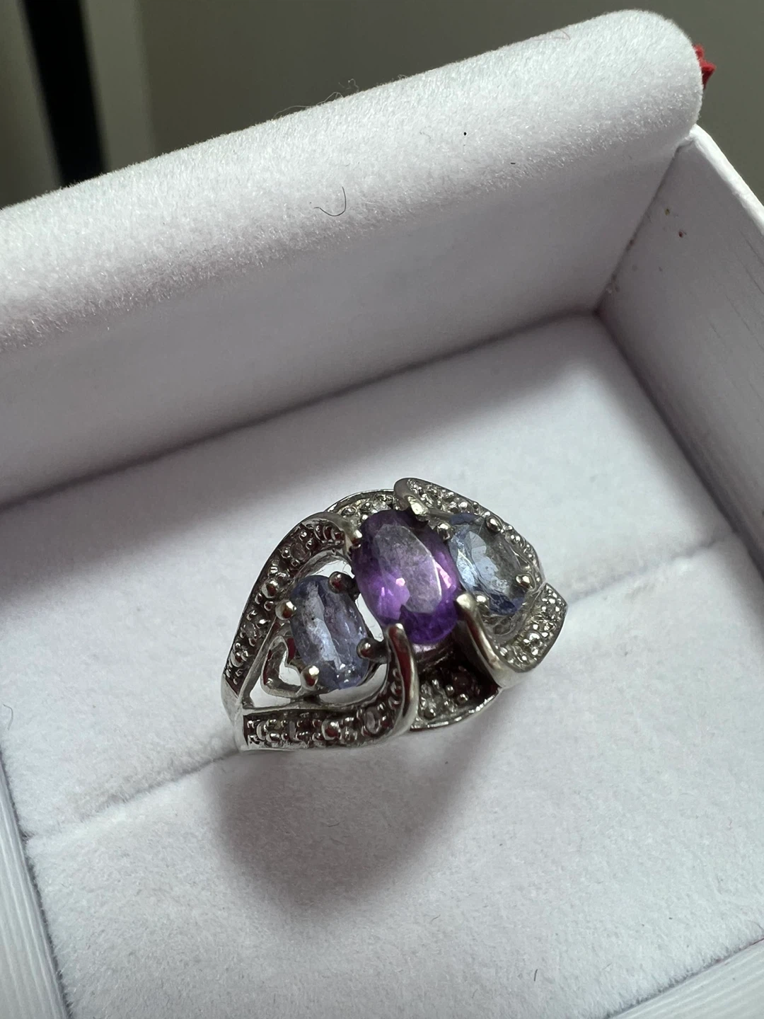10K White Gold Amethyst, tanzanite and diamonds Ring - photo 3