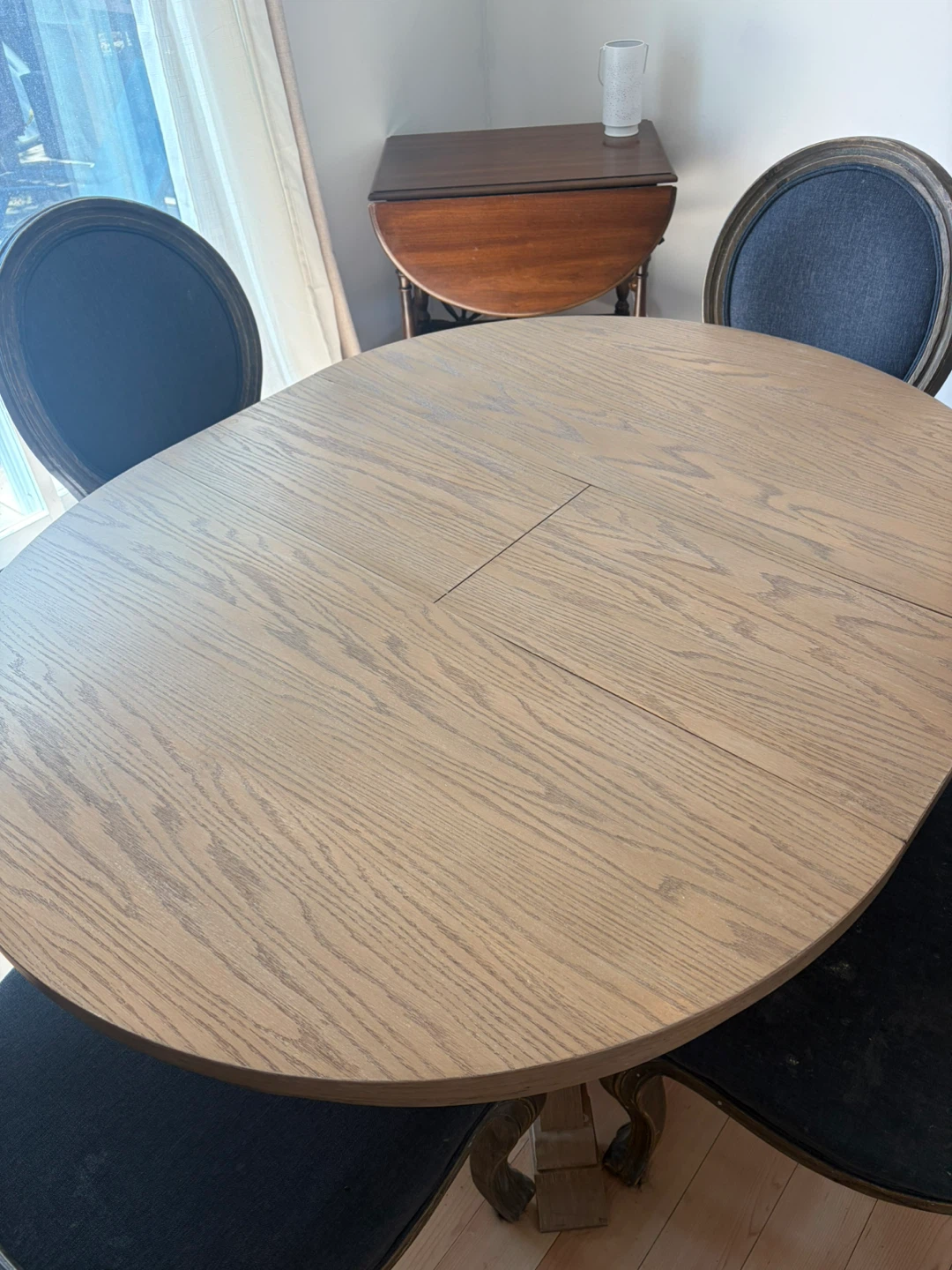 Extendable Dining Table - photo 5
