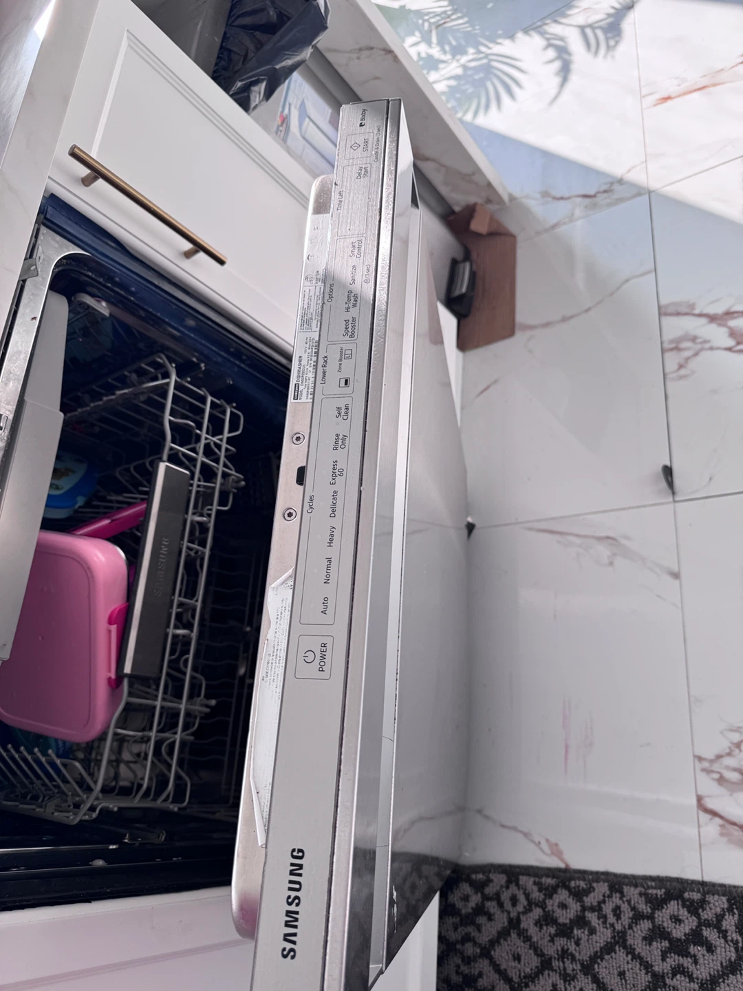 Samsung Dishwasher - photo 2