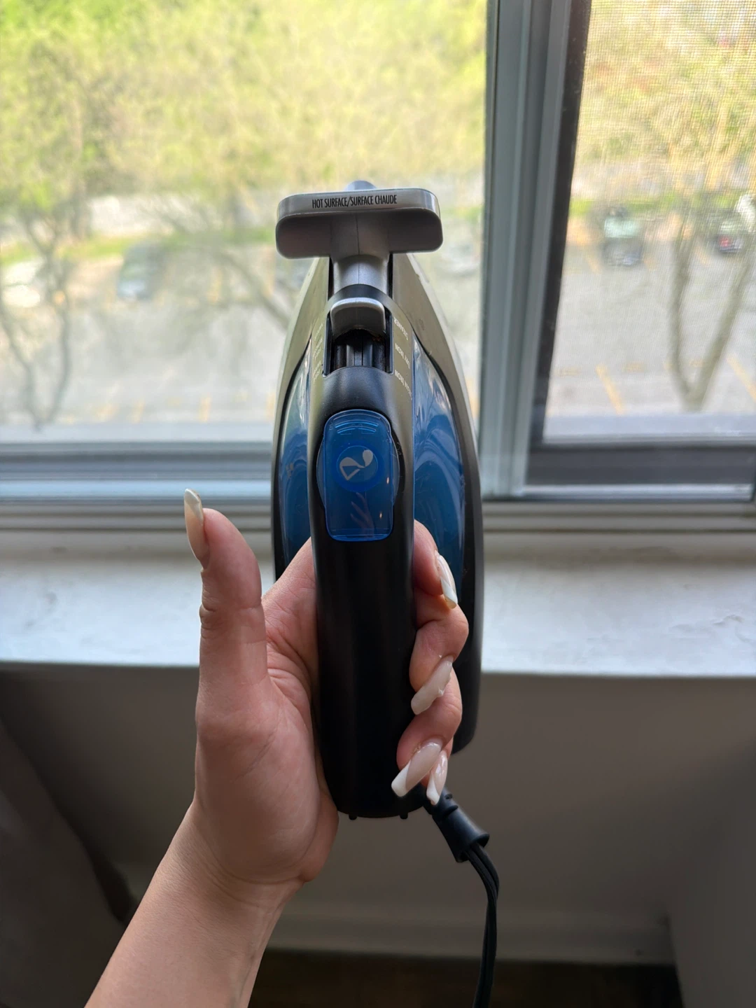 Black and Blue Steam Iron - photo 2