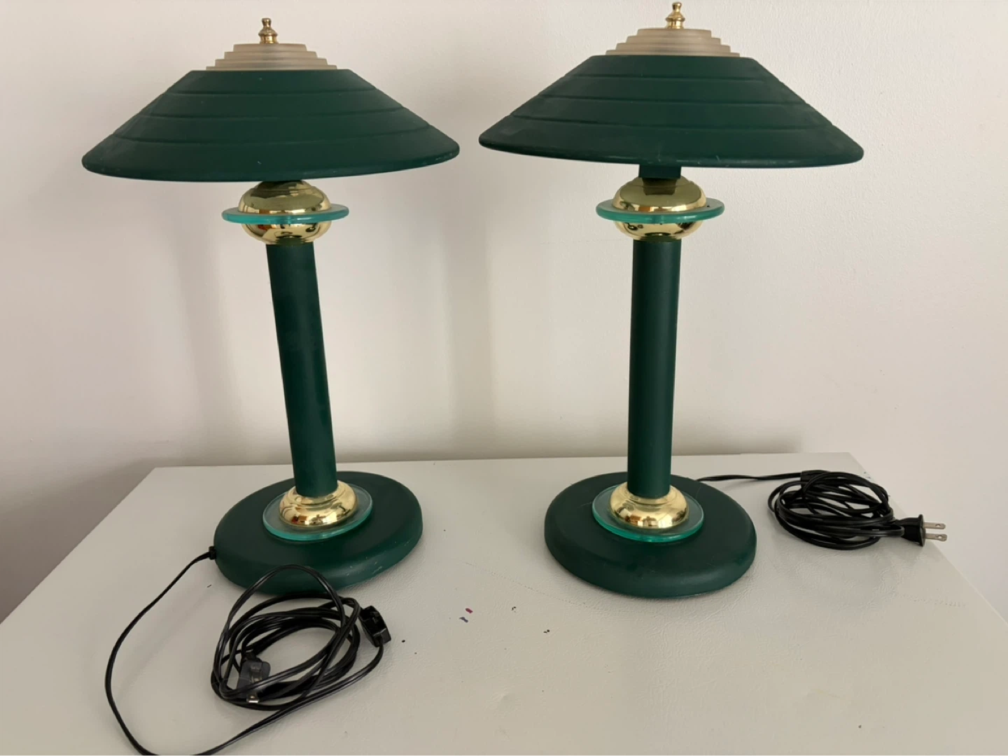 Table/nightstand lamps