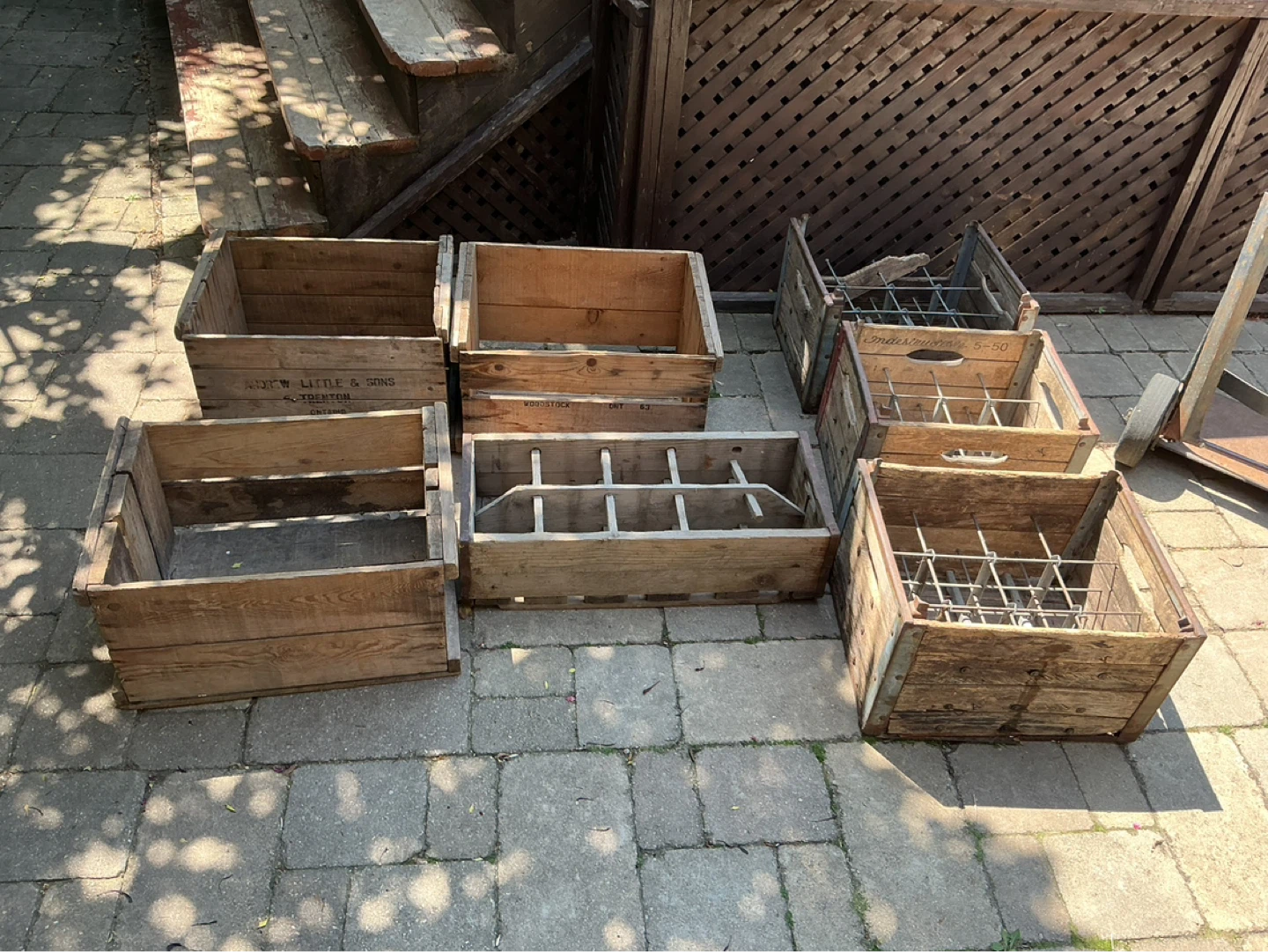 7 Antique Wooden Bottle/Dairy Milk Crates !