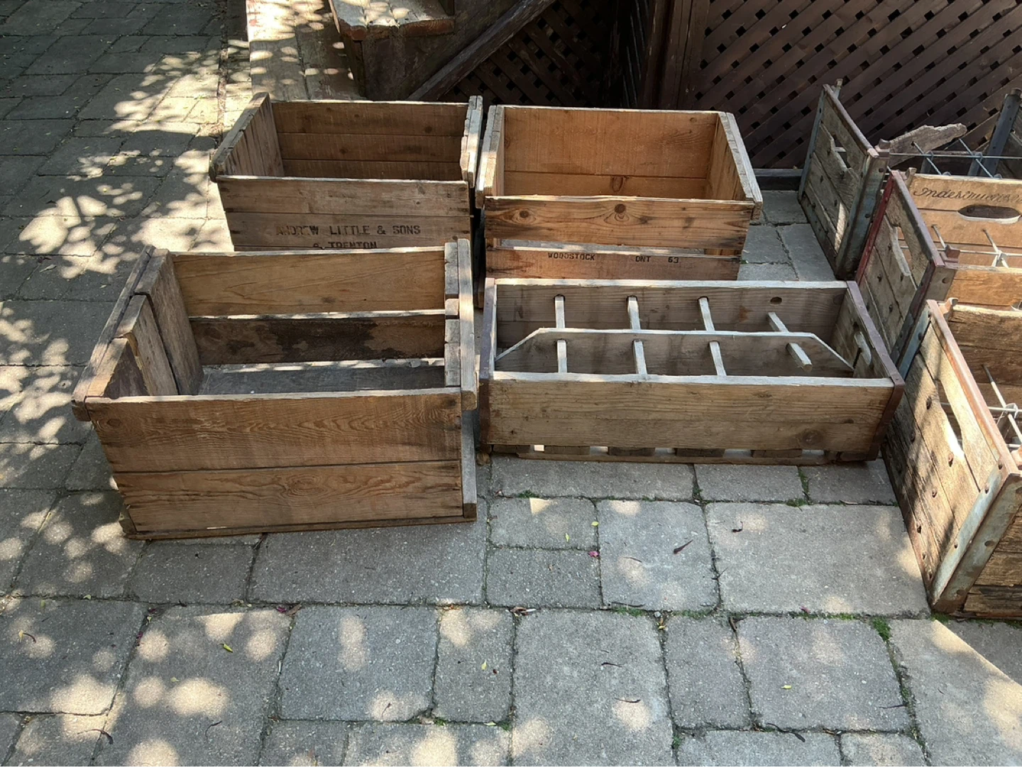 7 Antique Wooden Bottle/Dairy Milk Crates ! - photo 2