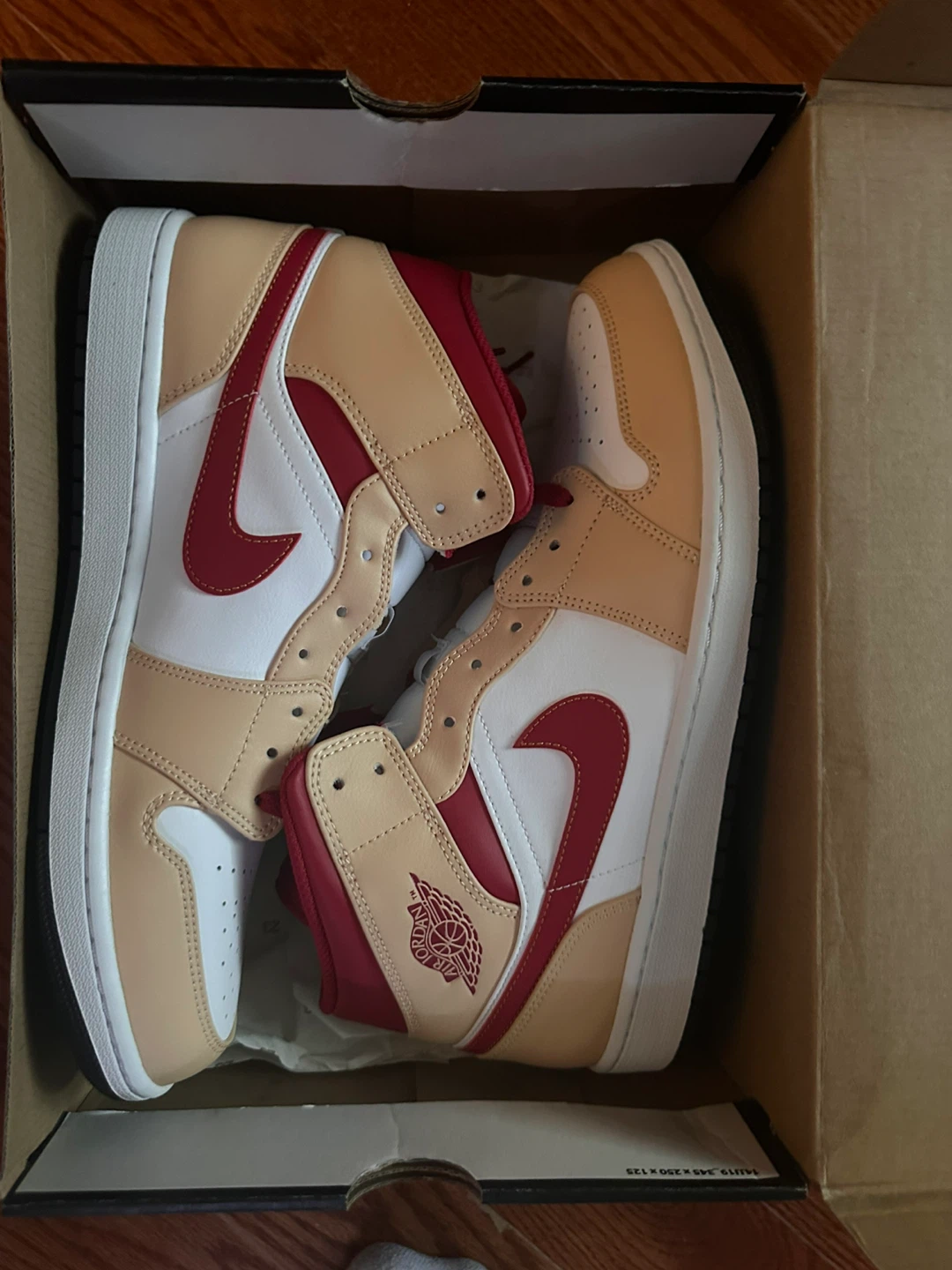 Air Jordan 1 Mid Size 13