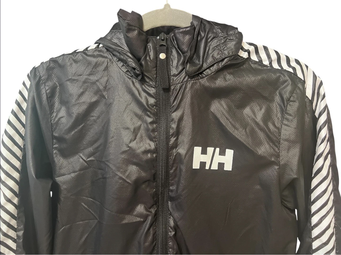 Helly Hansen  Windbreaker– Black – Youth Size 14 / Medium - photo 3