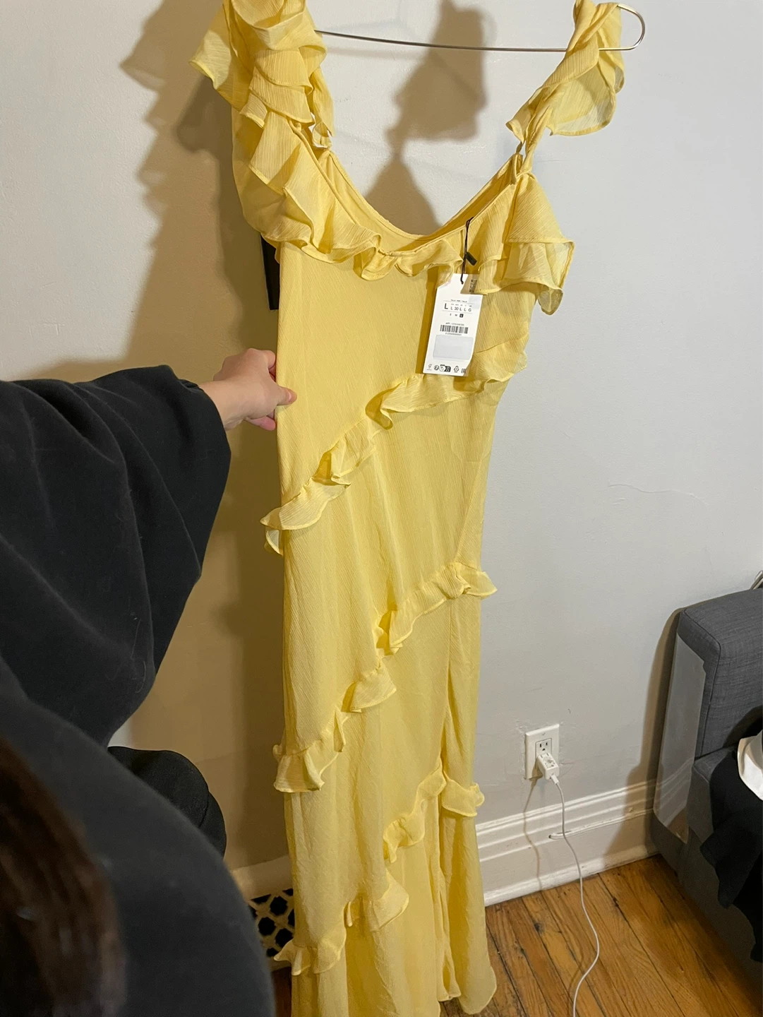 Zara Yellow Ruffle Cold Shoulder Maxi Dress - photo 3