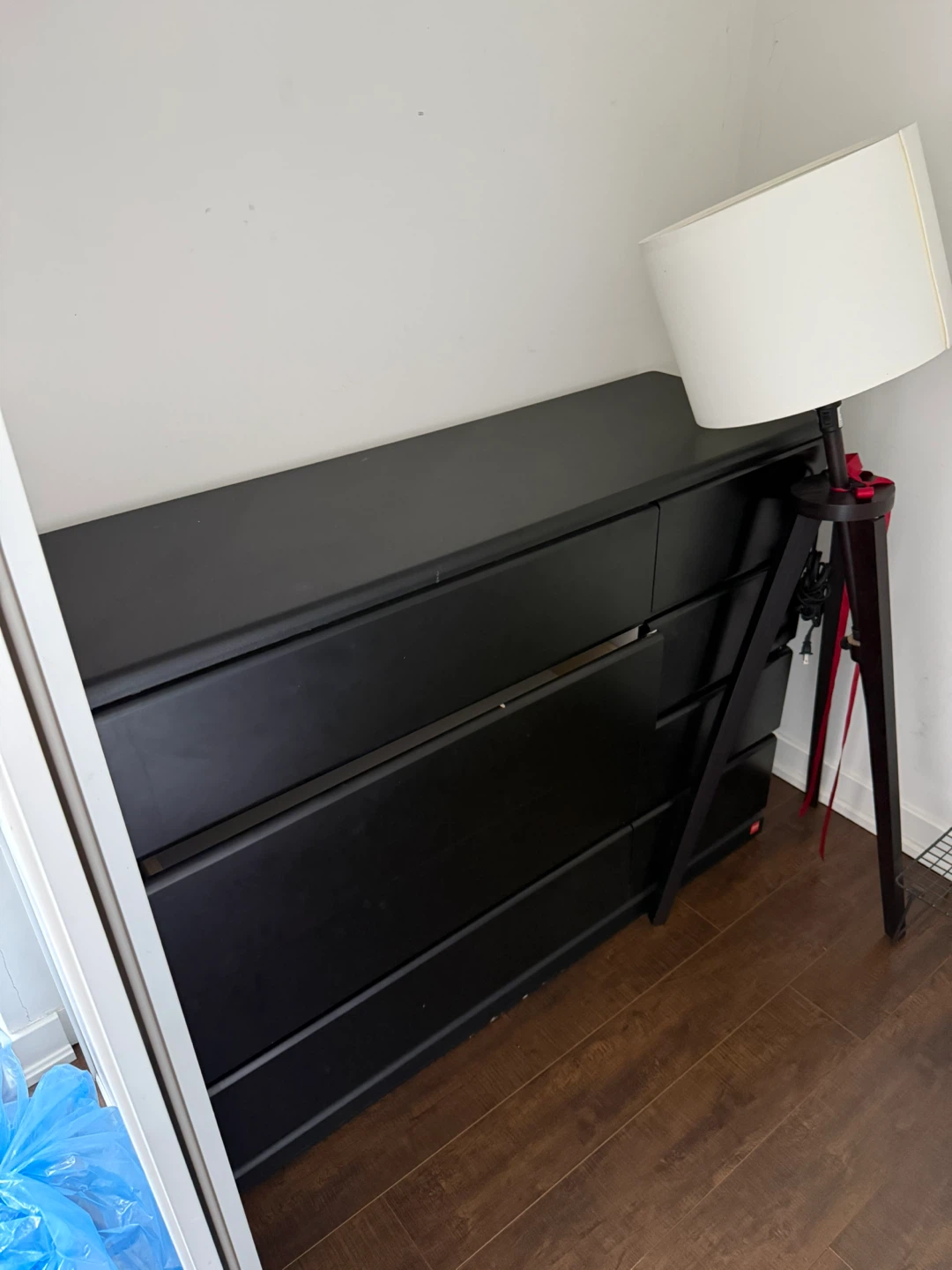 Black 6-Drawer Dresser