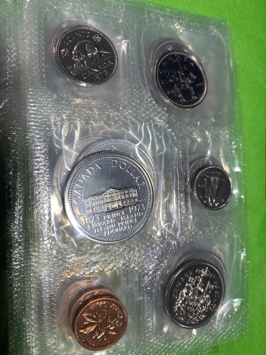 Canadian Coin Collection one set of 9 dollars - photo 4