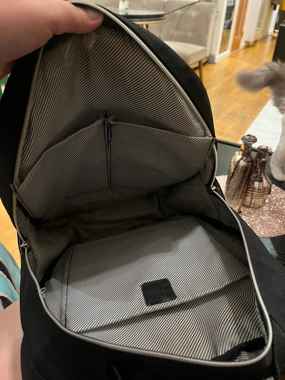 Black Kenneth Cole Reaction Backpack - photo 2