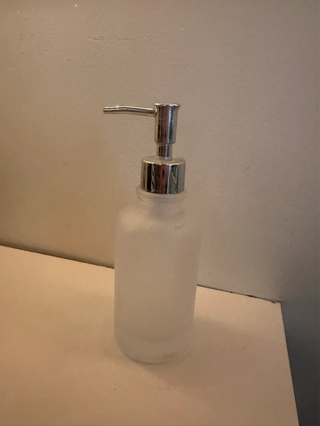 Liquid soap dispenser - photo 2