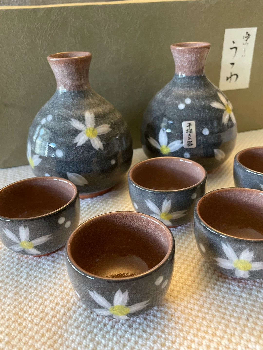 Ceramic Sake Set with 2 Bottles and 5 Cups - photo 4