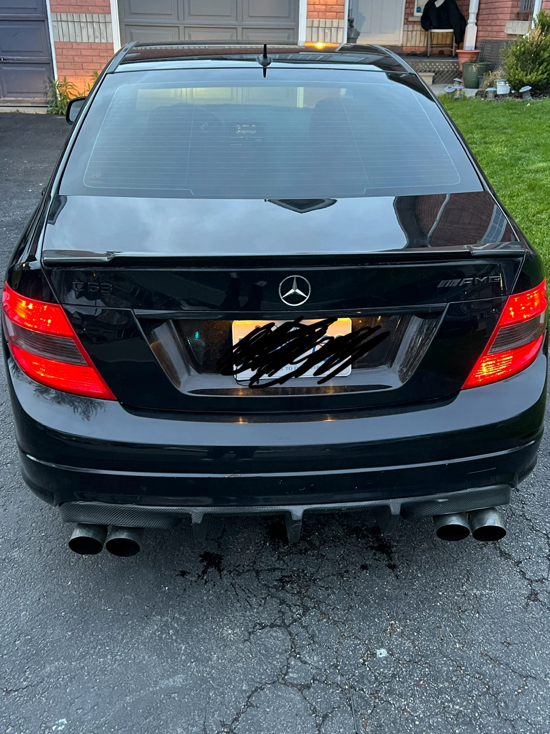 Mercedes-Benz C63 AMG Sedan - photo 2